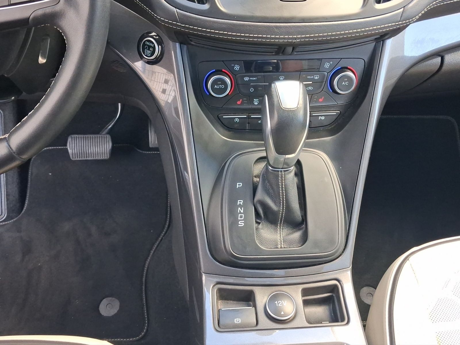 Ford Kuga – Foto 11