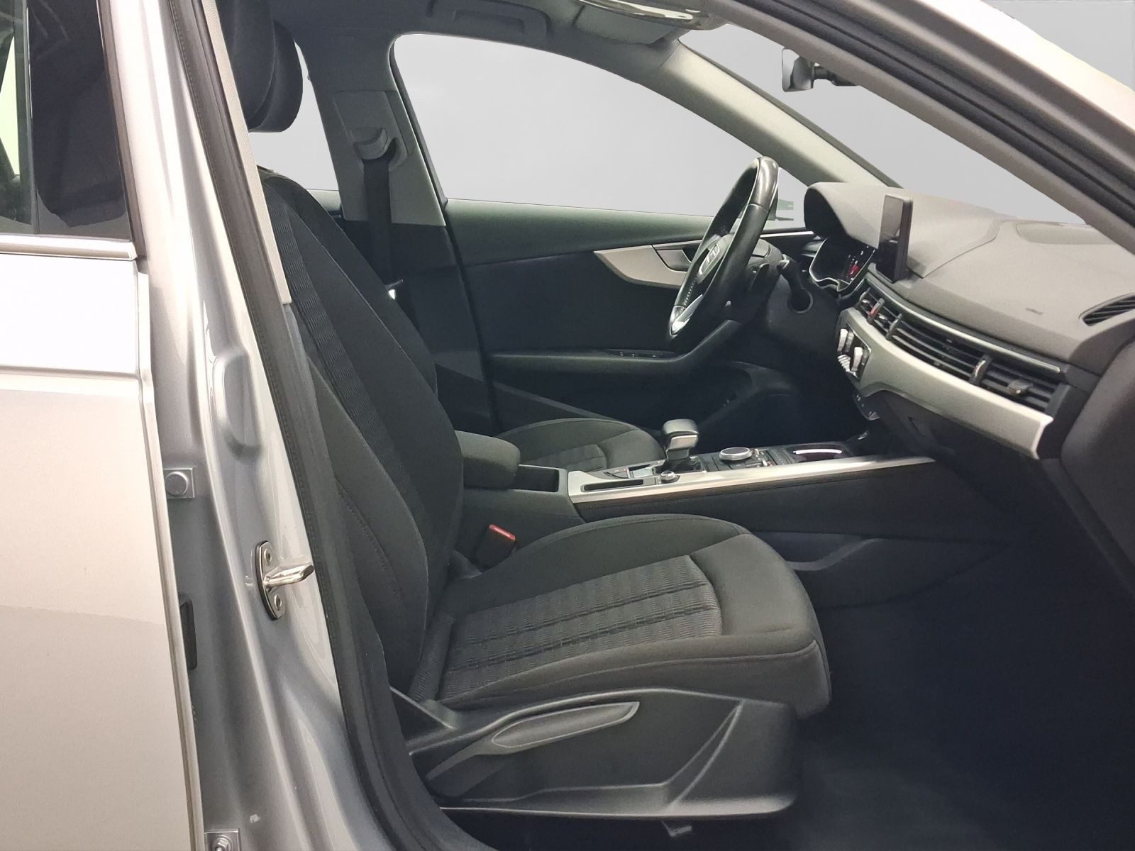 Audi A4 Avant – Bild 4