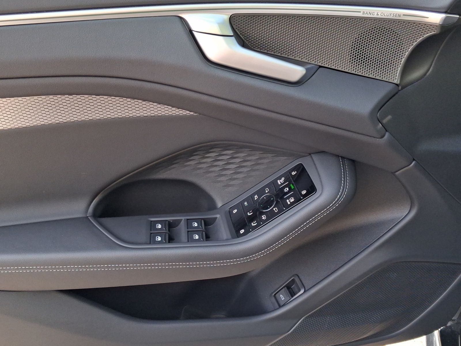 Audi A6 Avant – Foto 8