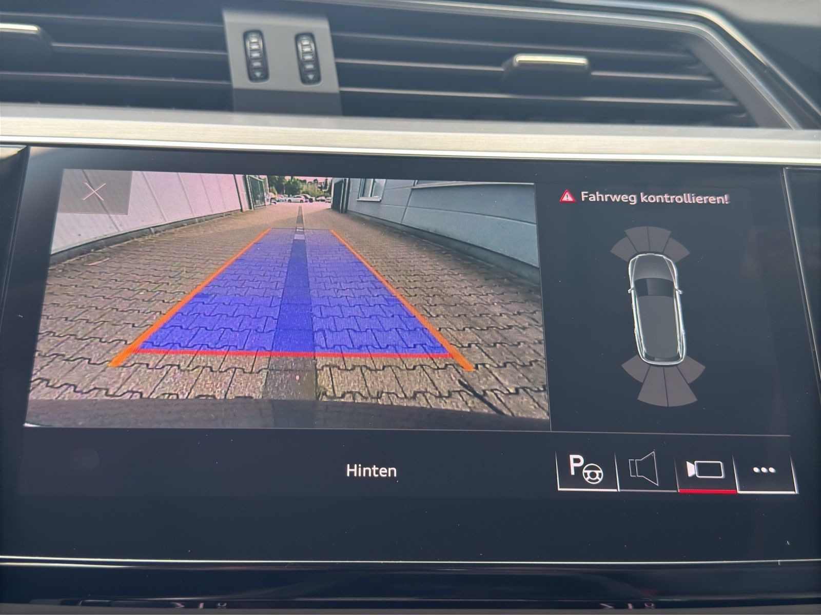 Audi e-tron – Bild 13