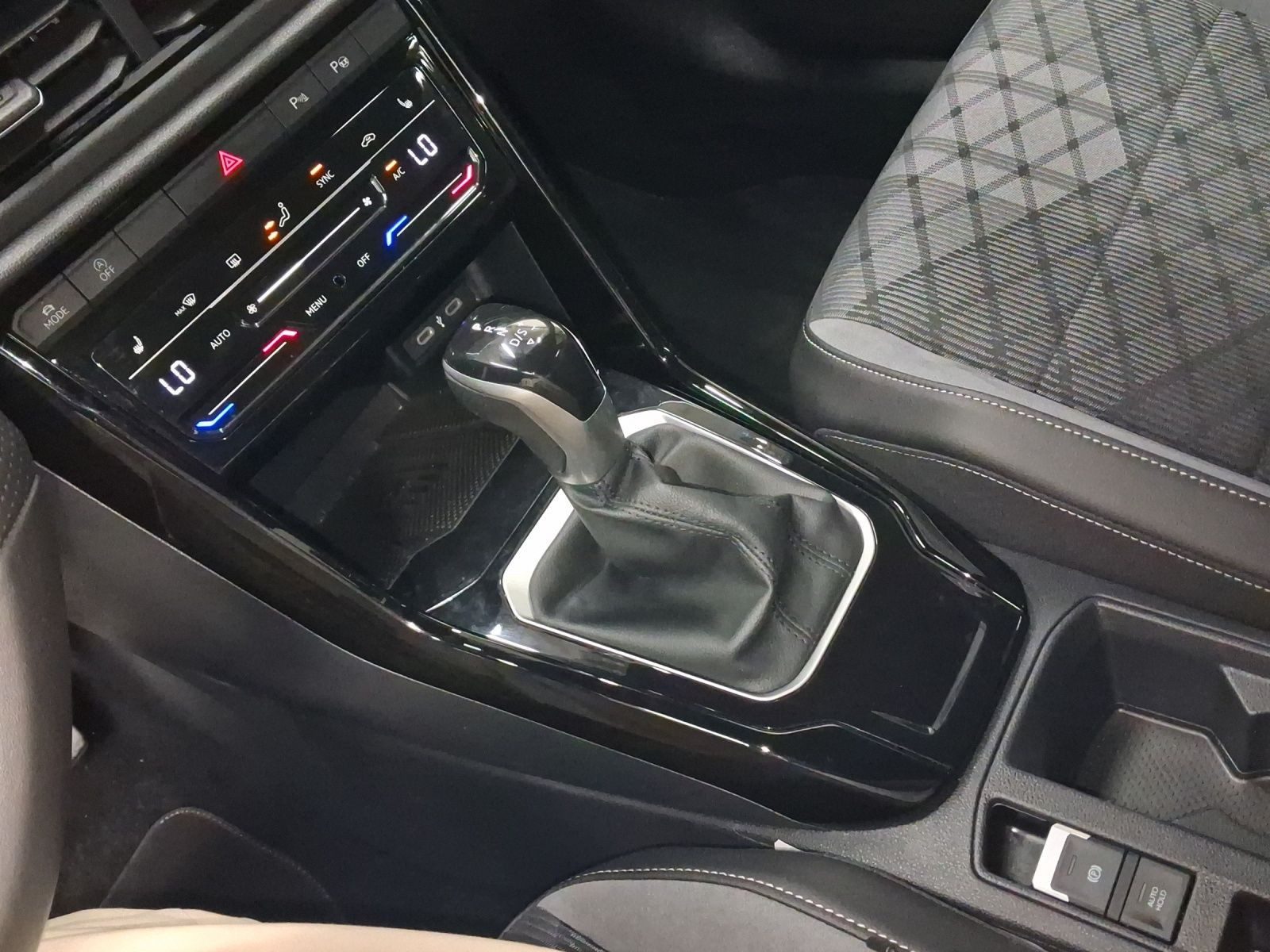 Volkswagen T-Roc – Bild 11