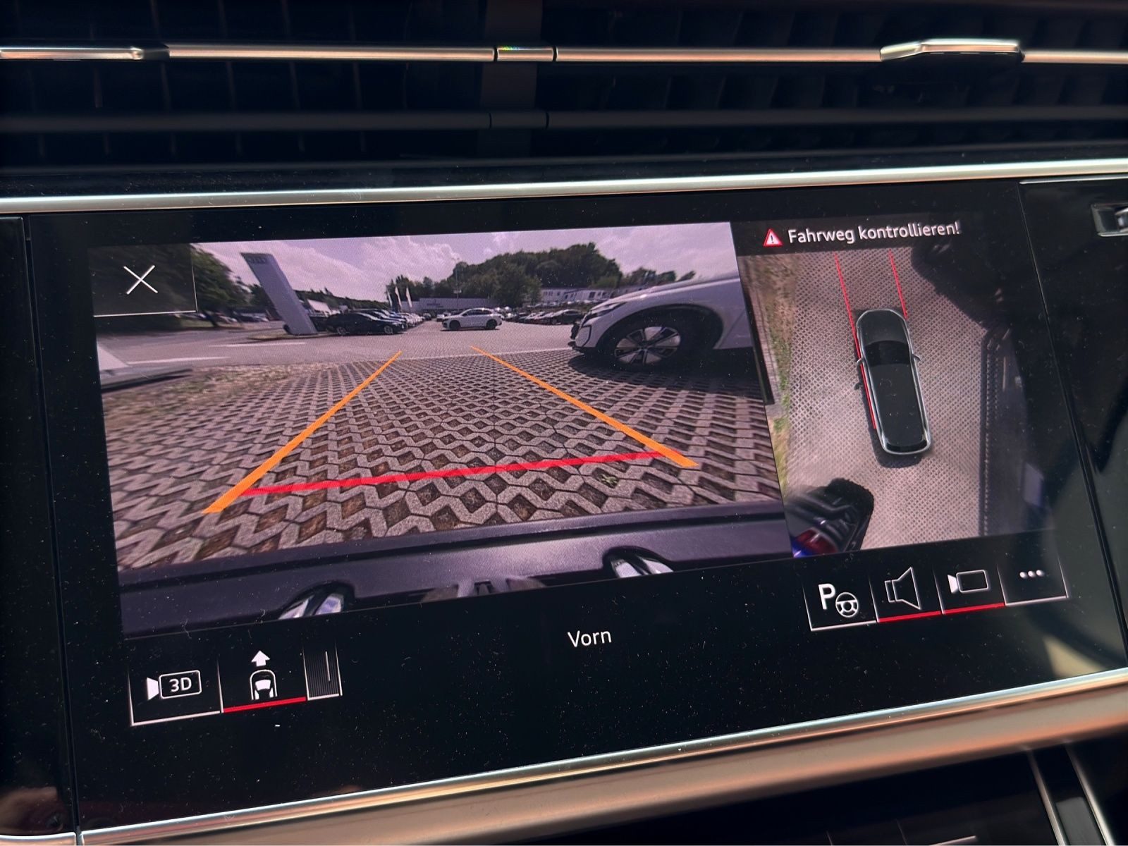 Audi Q7 TFSI e – Foto 16