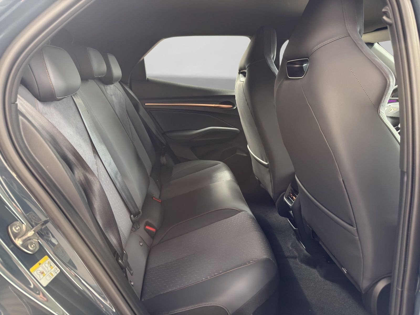 Cupra Raval – Foto 6