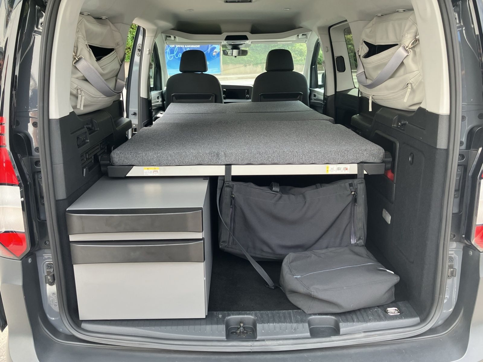 Volkswagen Caddy California – Bild 19