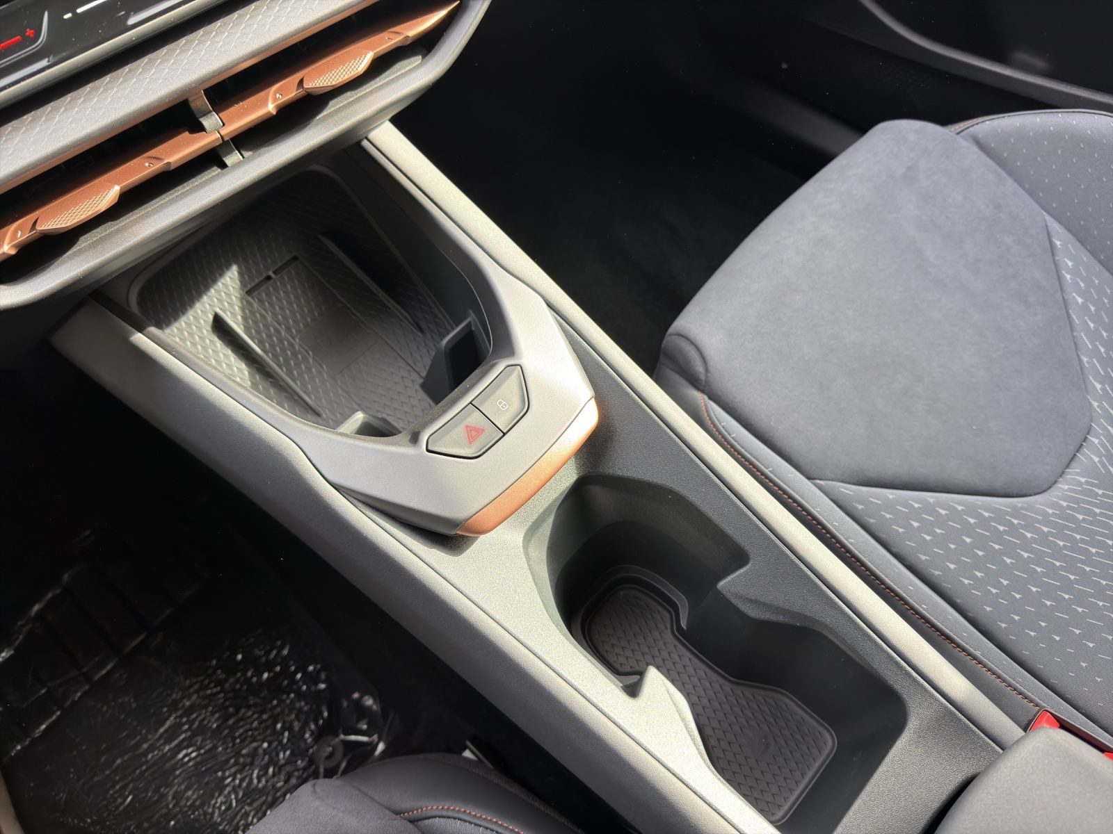 Cupra Raval – Bild 11