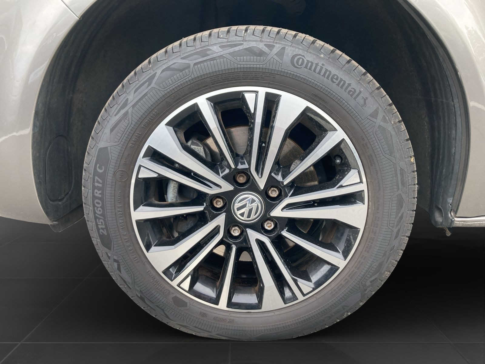 Volkswagen T6.1 Multivan – Foto 7