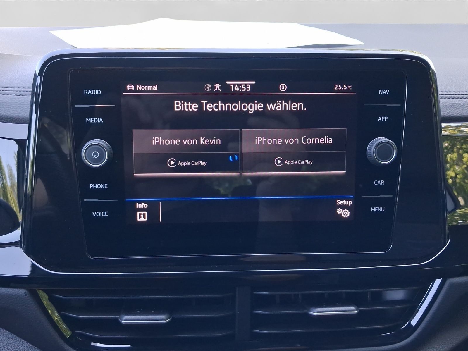 Volkswagen T-Roc – Foto 14