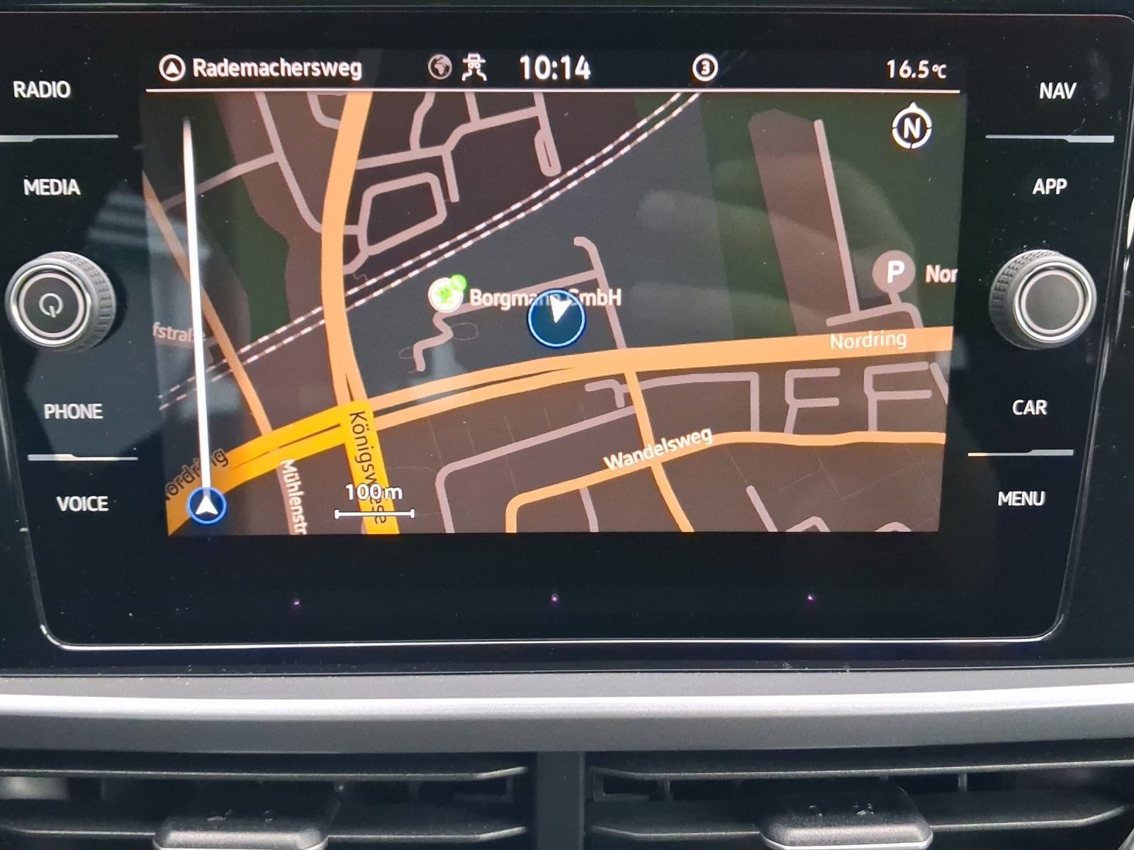 Volkswagen T-Roc – Foto 12