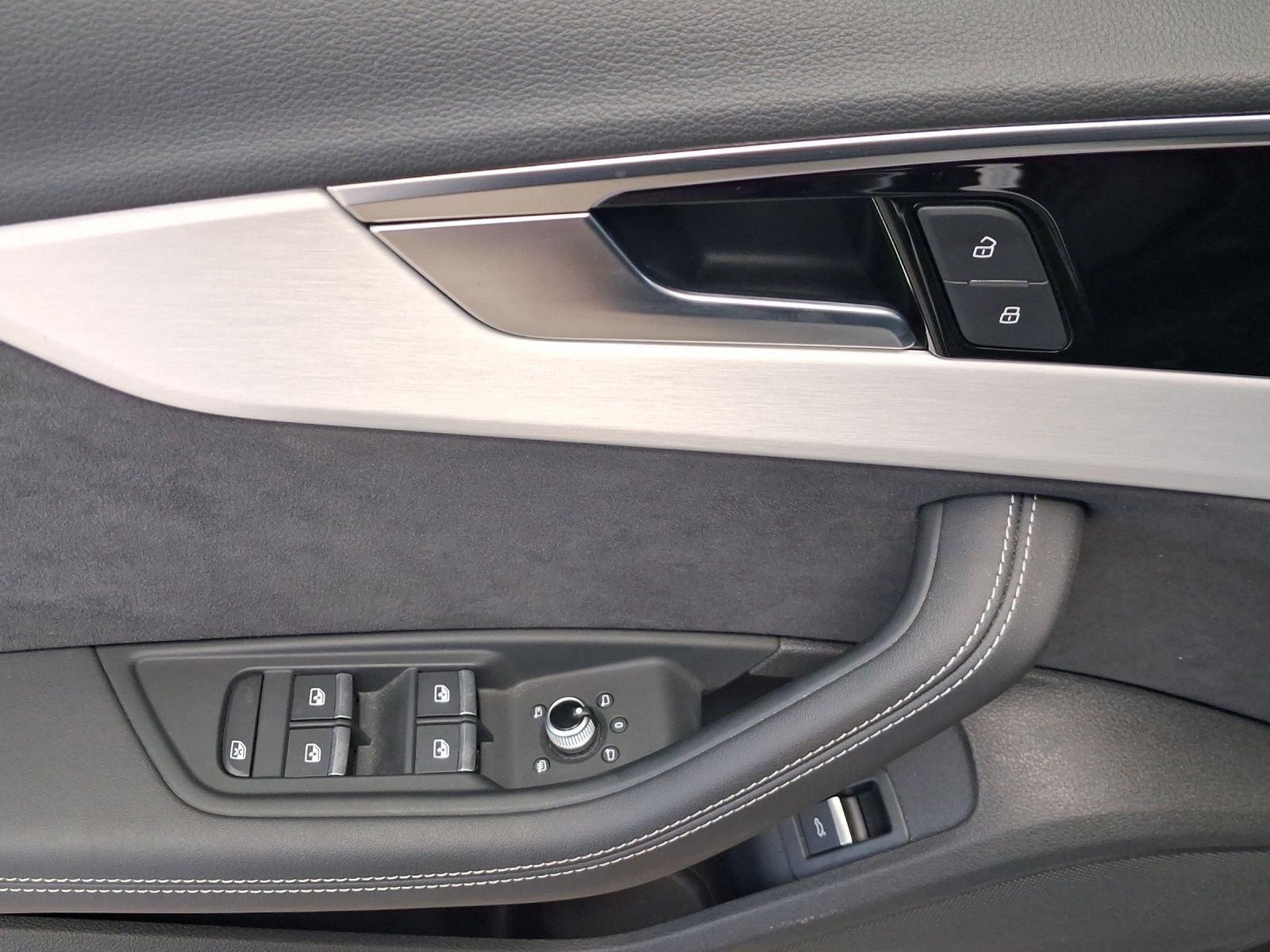 Audi A4 Avant – Bild 8