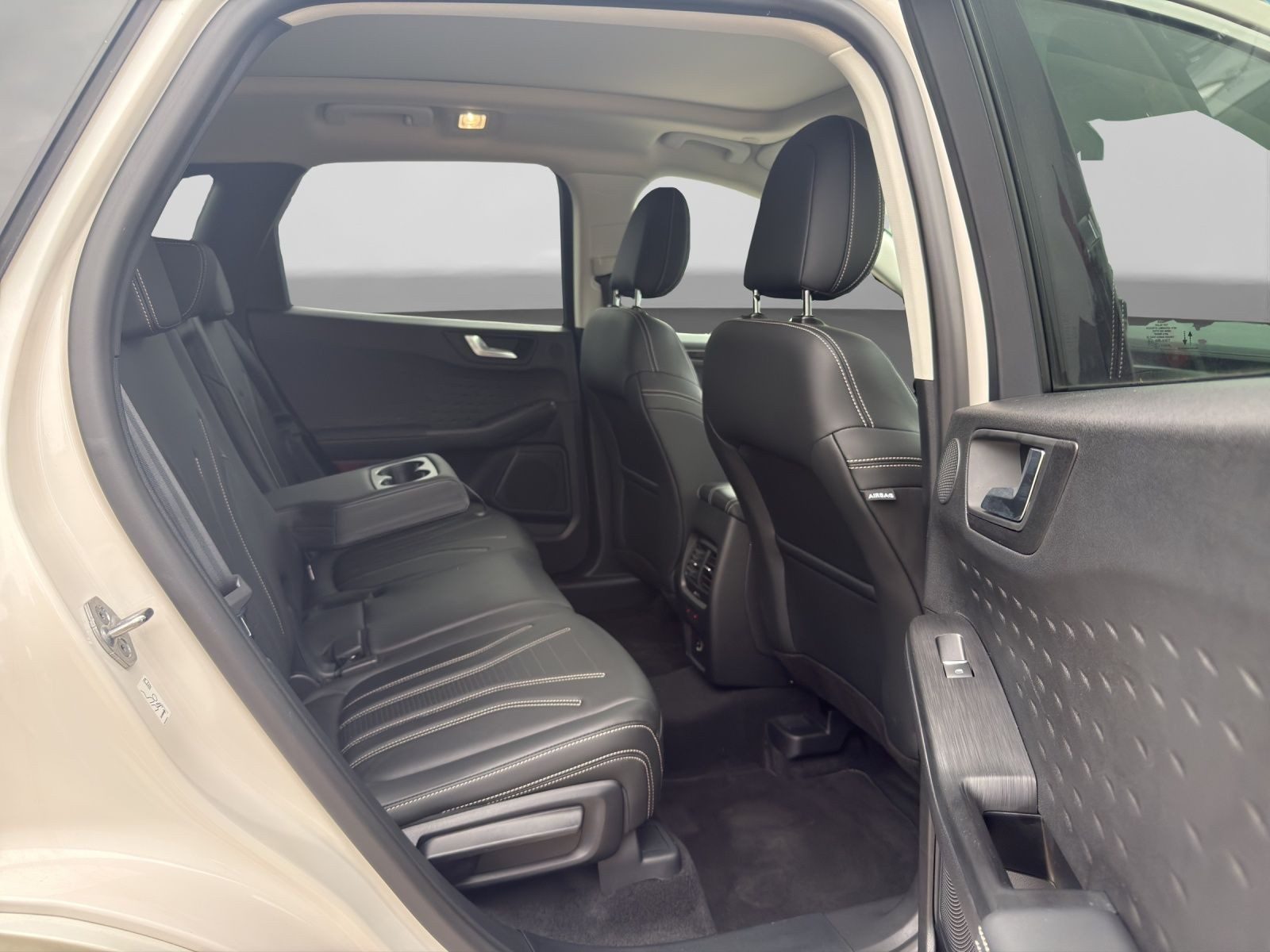 Ford Kuga – Foto 6