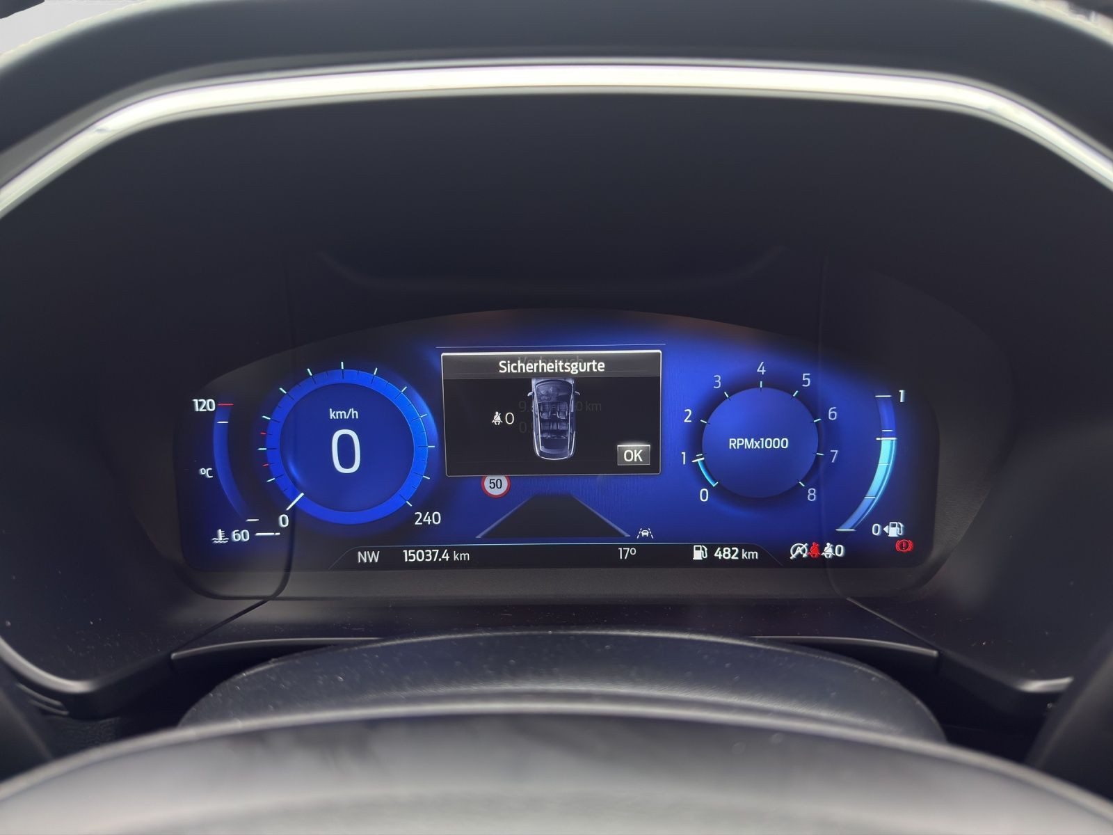 Ford Kuga – Foto 10