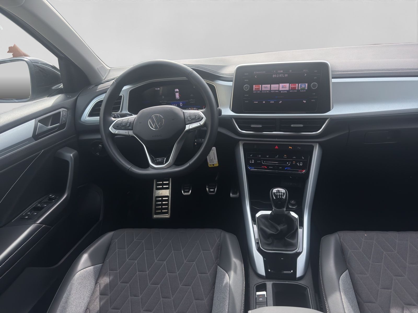 Volkswagen T-Roc – Foto 5