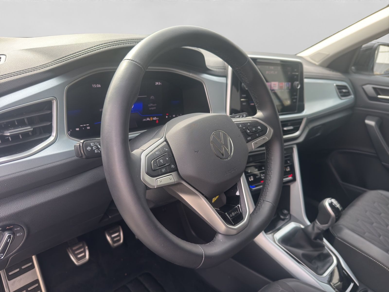 Volkswagen T-Roc – Foto 9