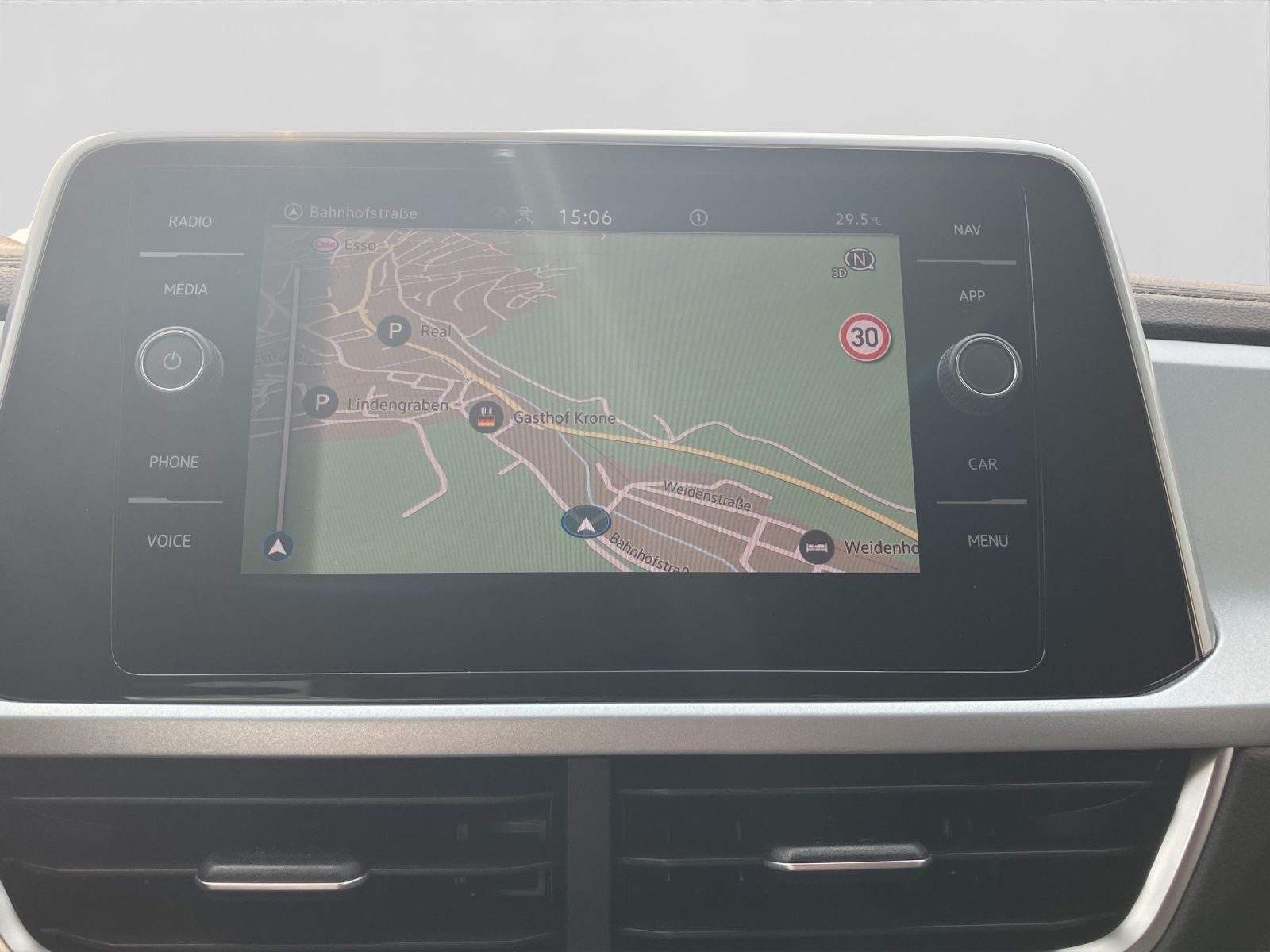 Volkswagen T-Roc – Foto 14