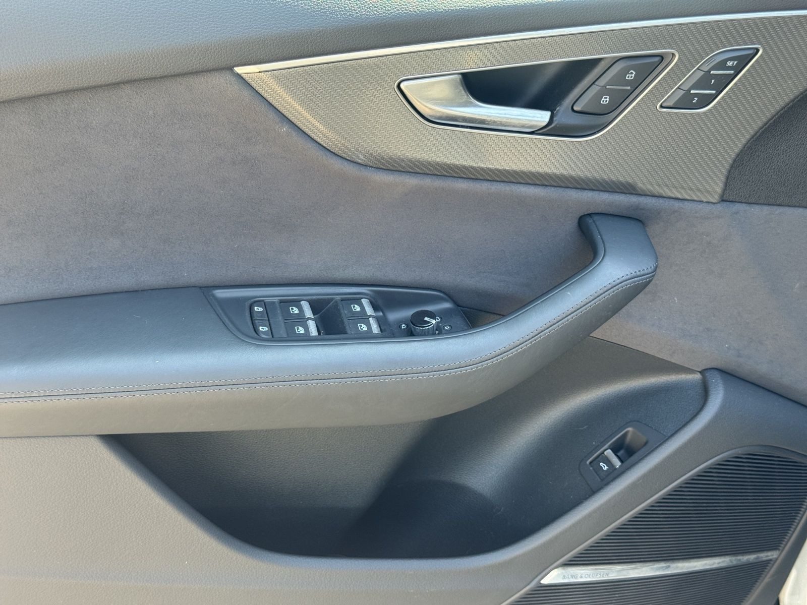 Audi RS Q8 – Foto 8