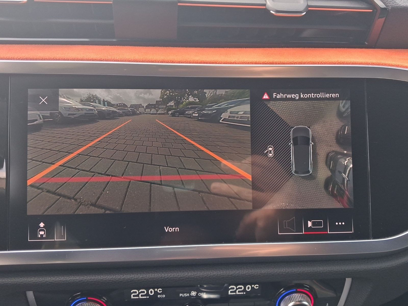 Audi Q3 – Bild 12