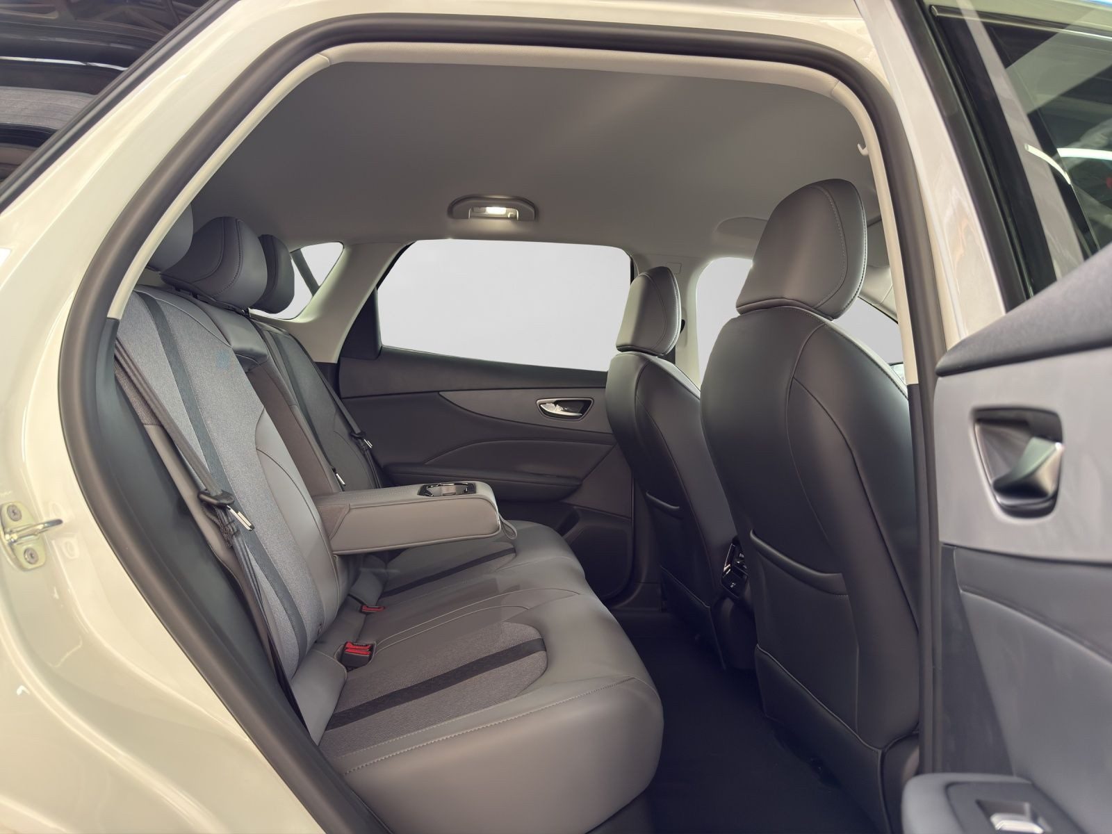 MG S5 EV – Foto 6