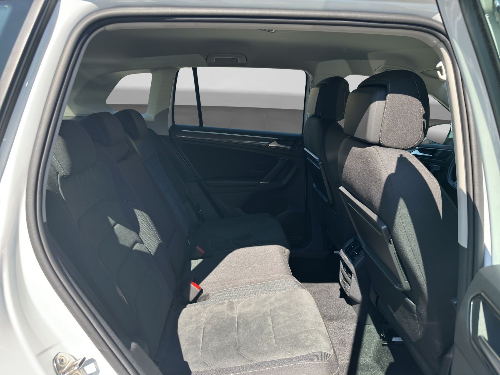 Volkswagen Tiguan – Bild 6