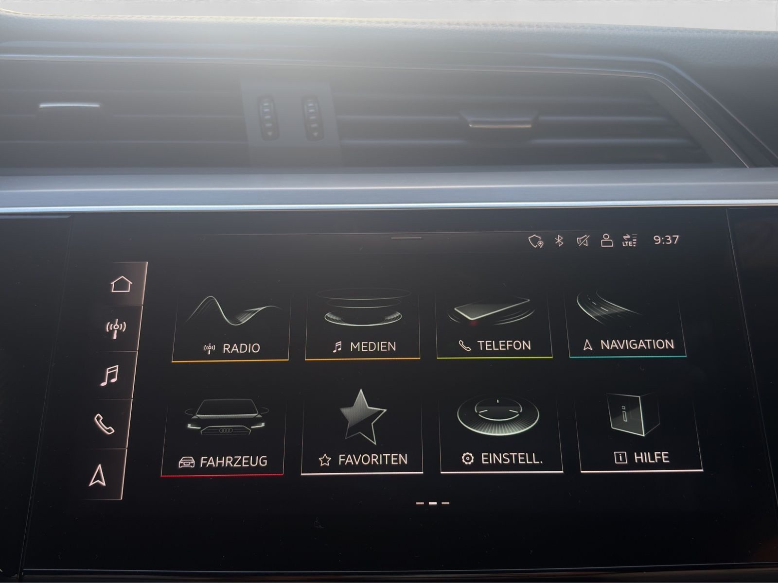 Audi e-tron S – Foto 14