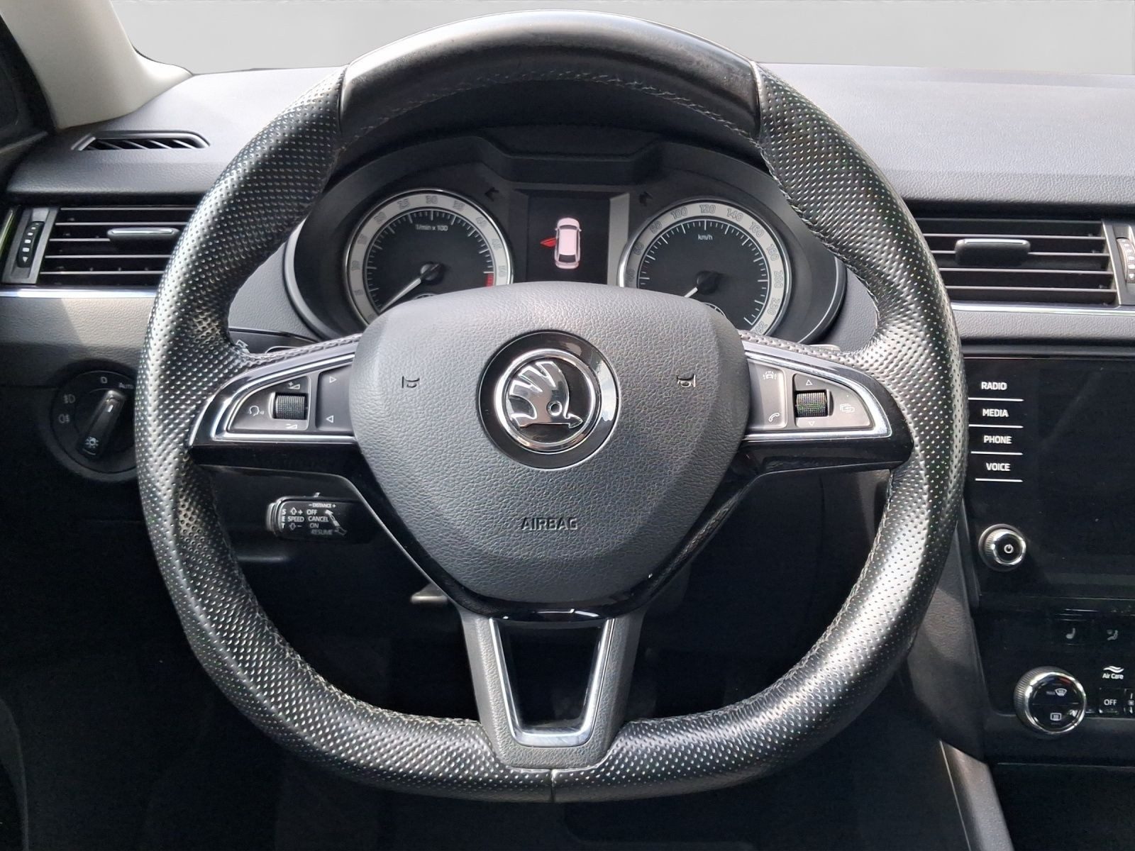 Skoda Octavia – Foto 9