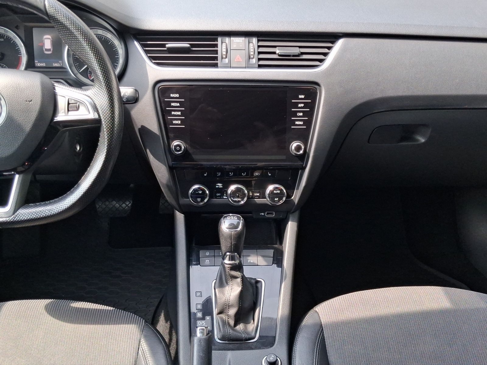 Skoda Octavia – Foto 11