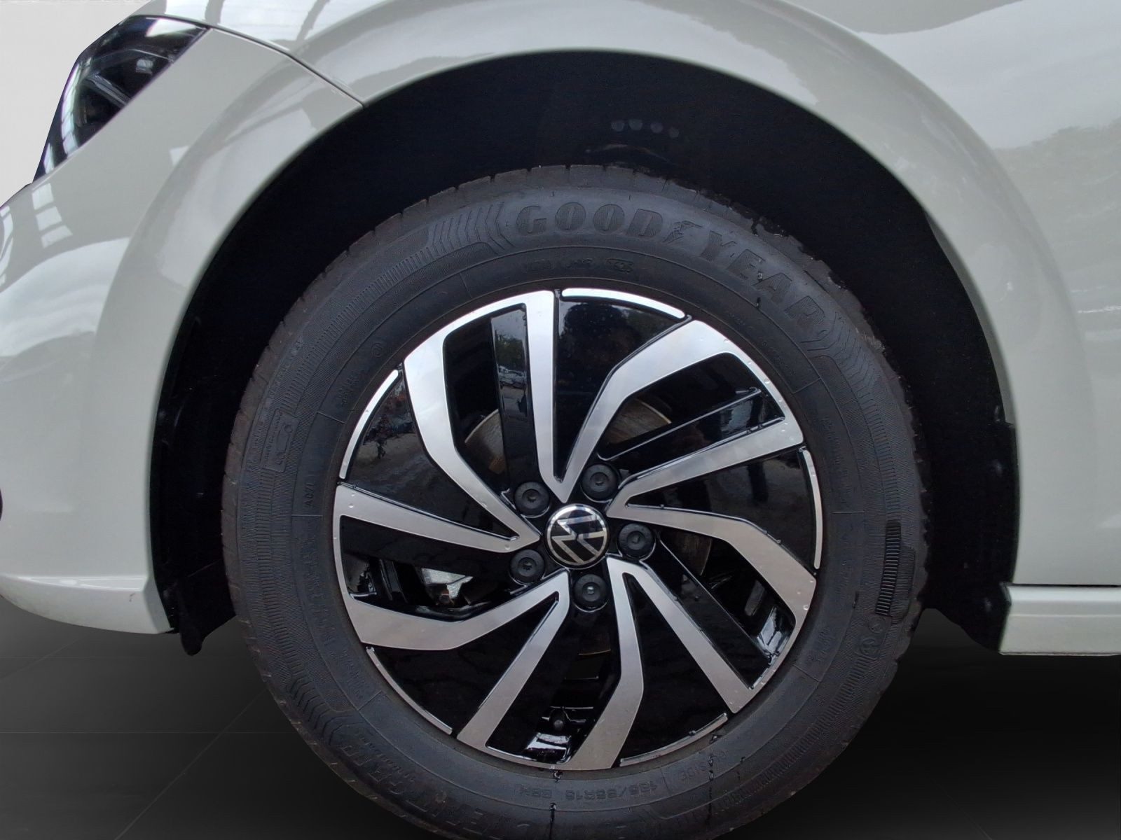 Volkswagen Polo – Foto 7