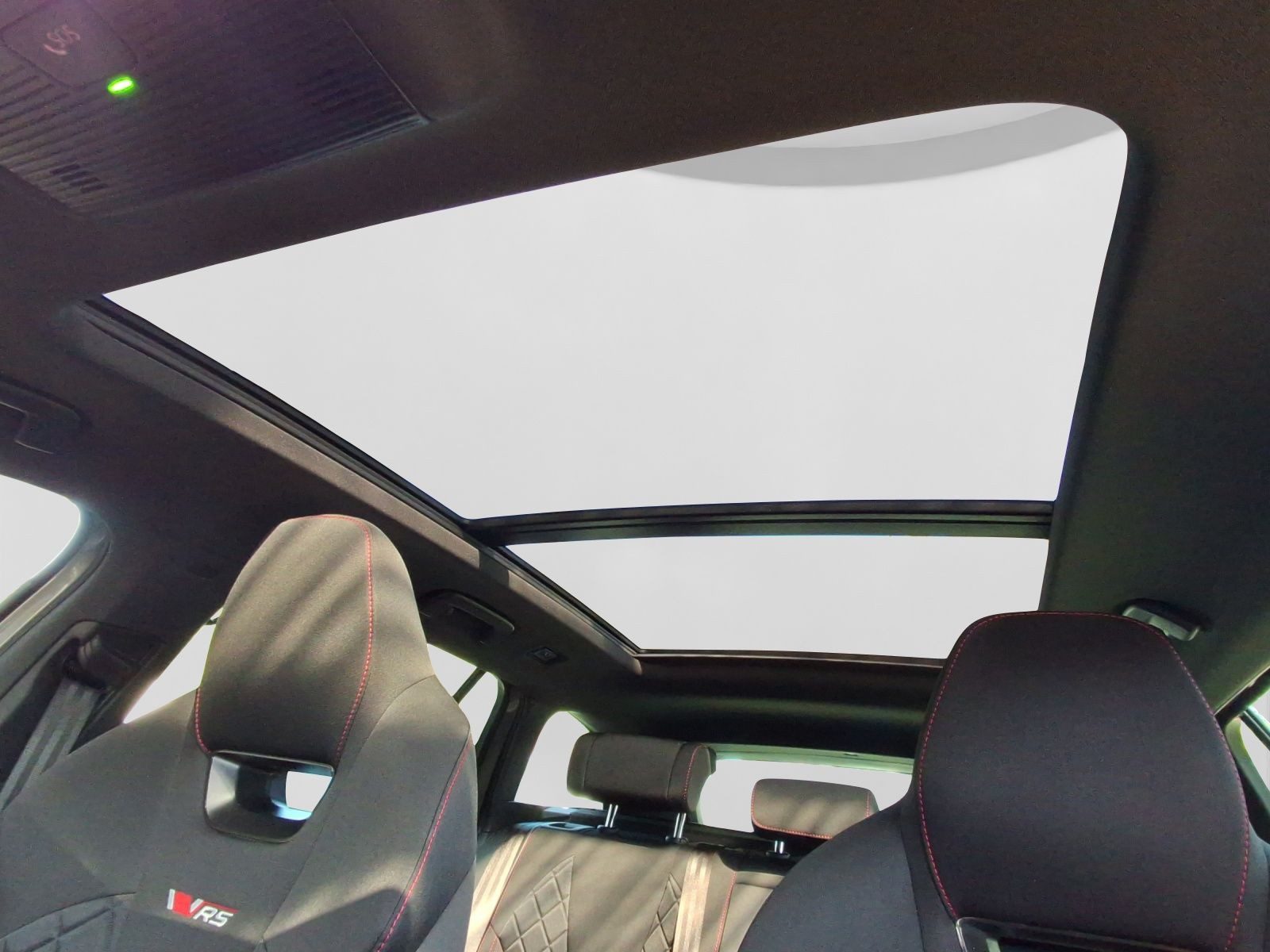 Skoda Octavia – Foto 18