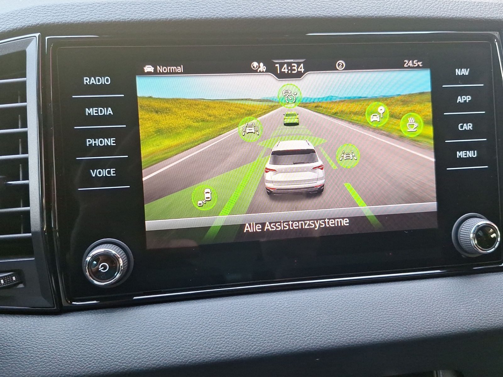 Skoda Karoq – Foto 13