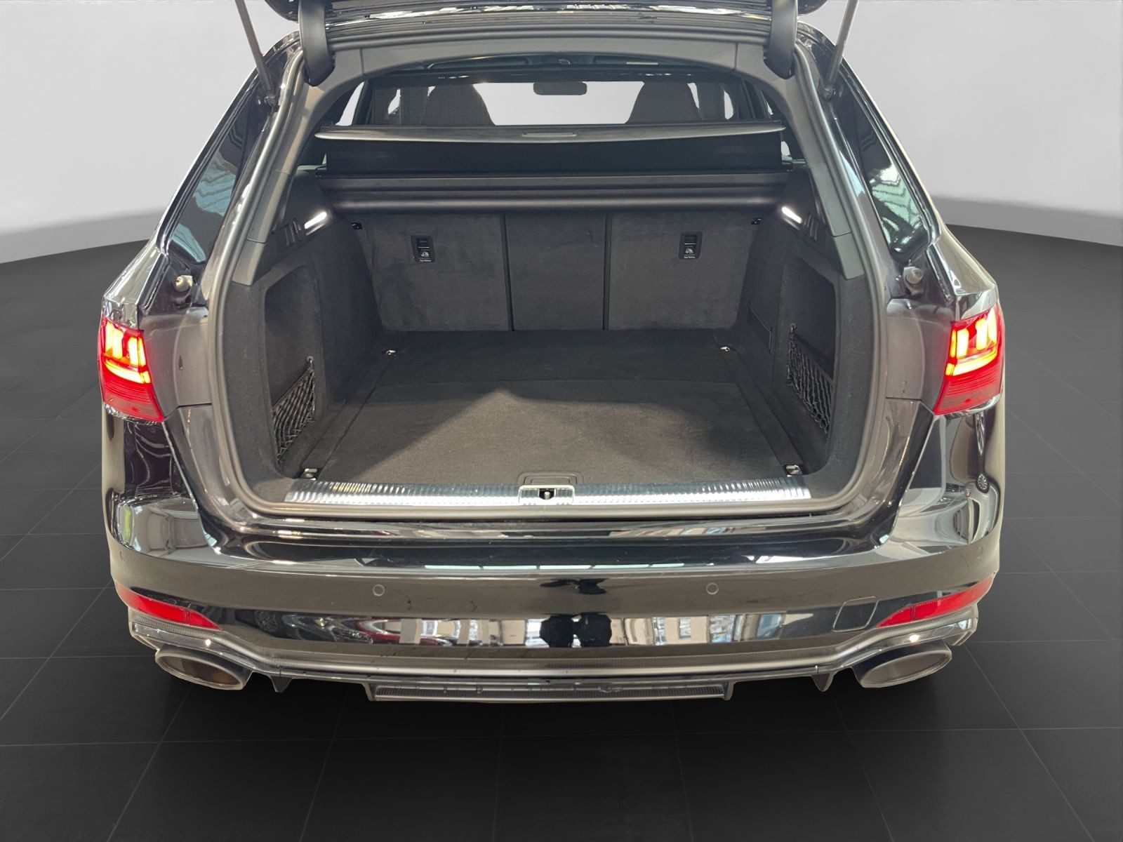 Audi RS 4 Avant – Foto 16