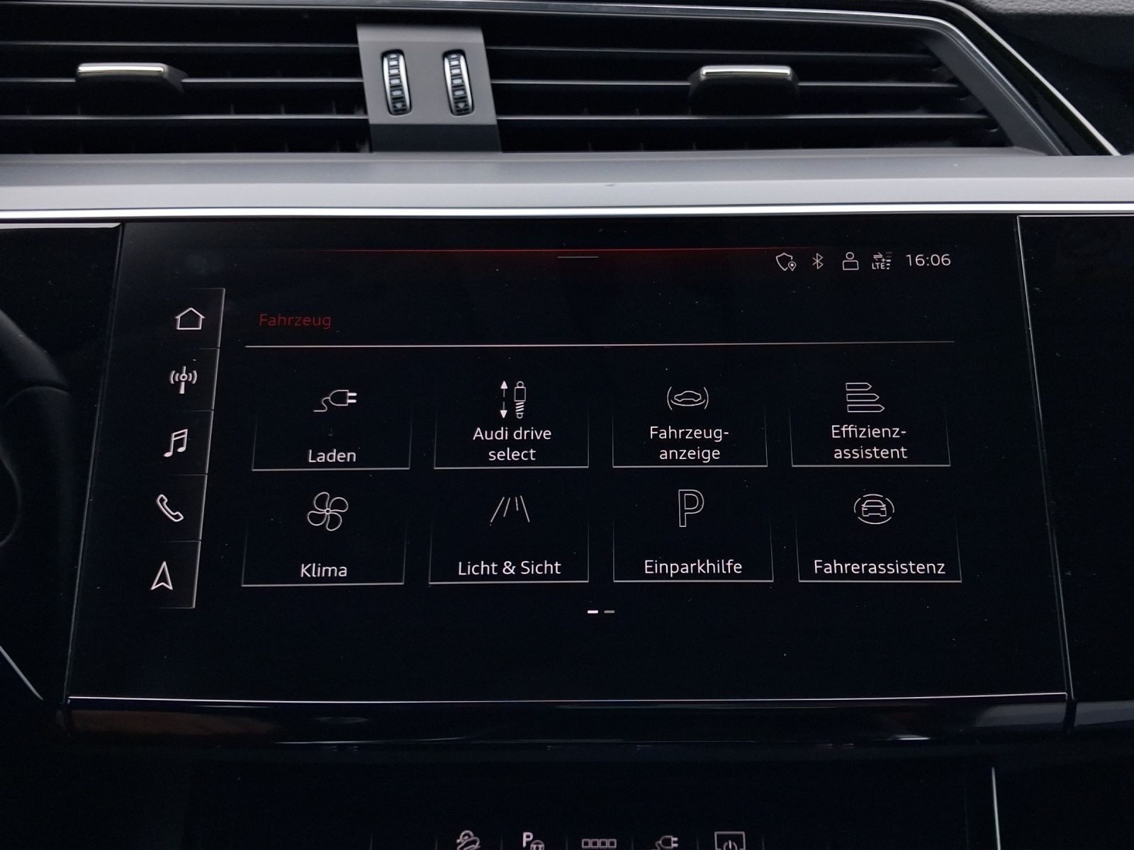 Audi Q8 Sportback e-tron – Bild 15