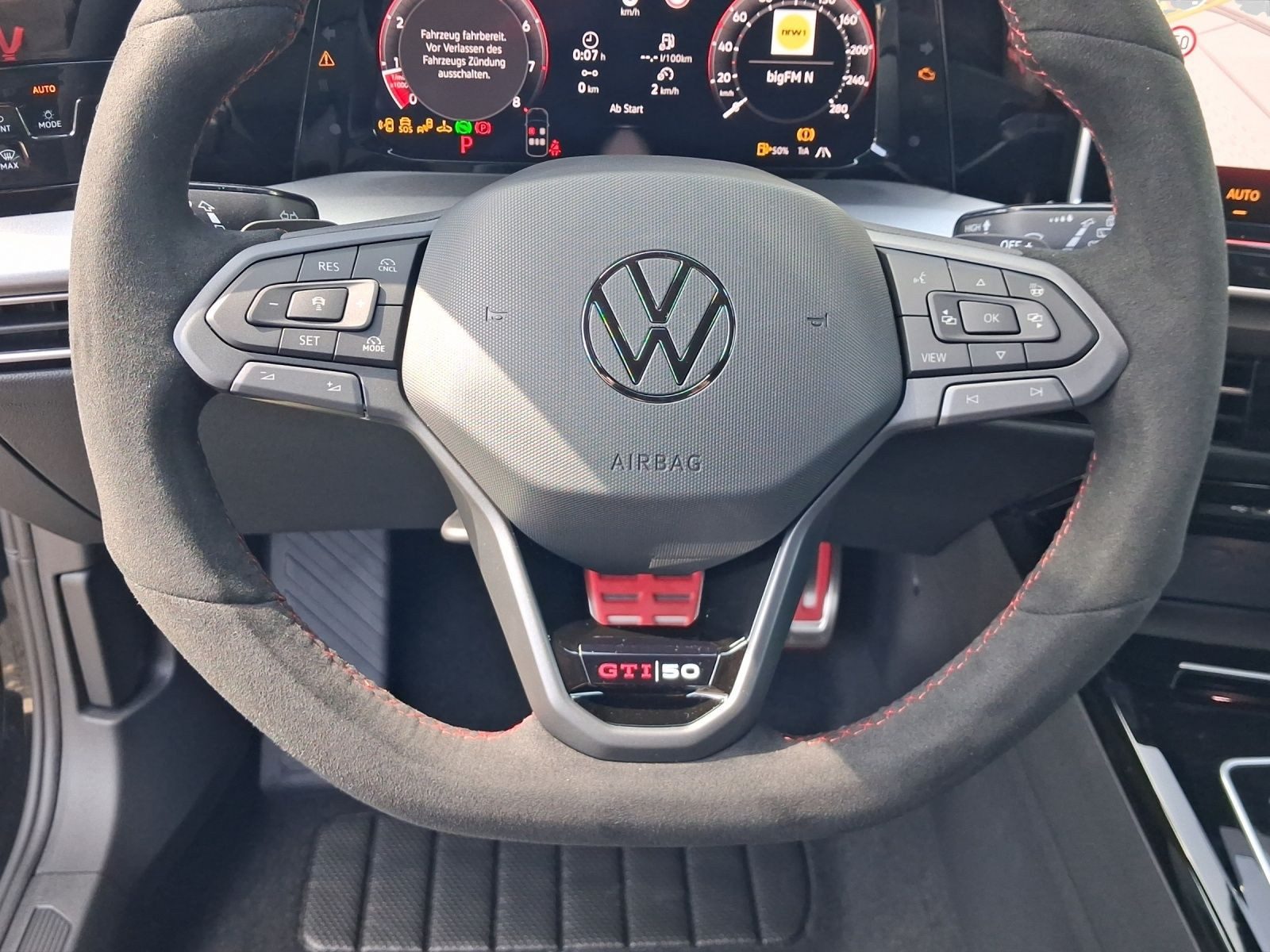 Volkswagen Golf GTI – Bild 9