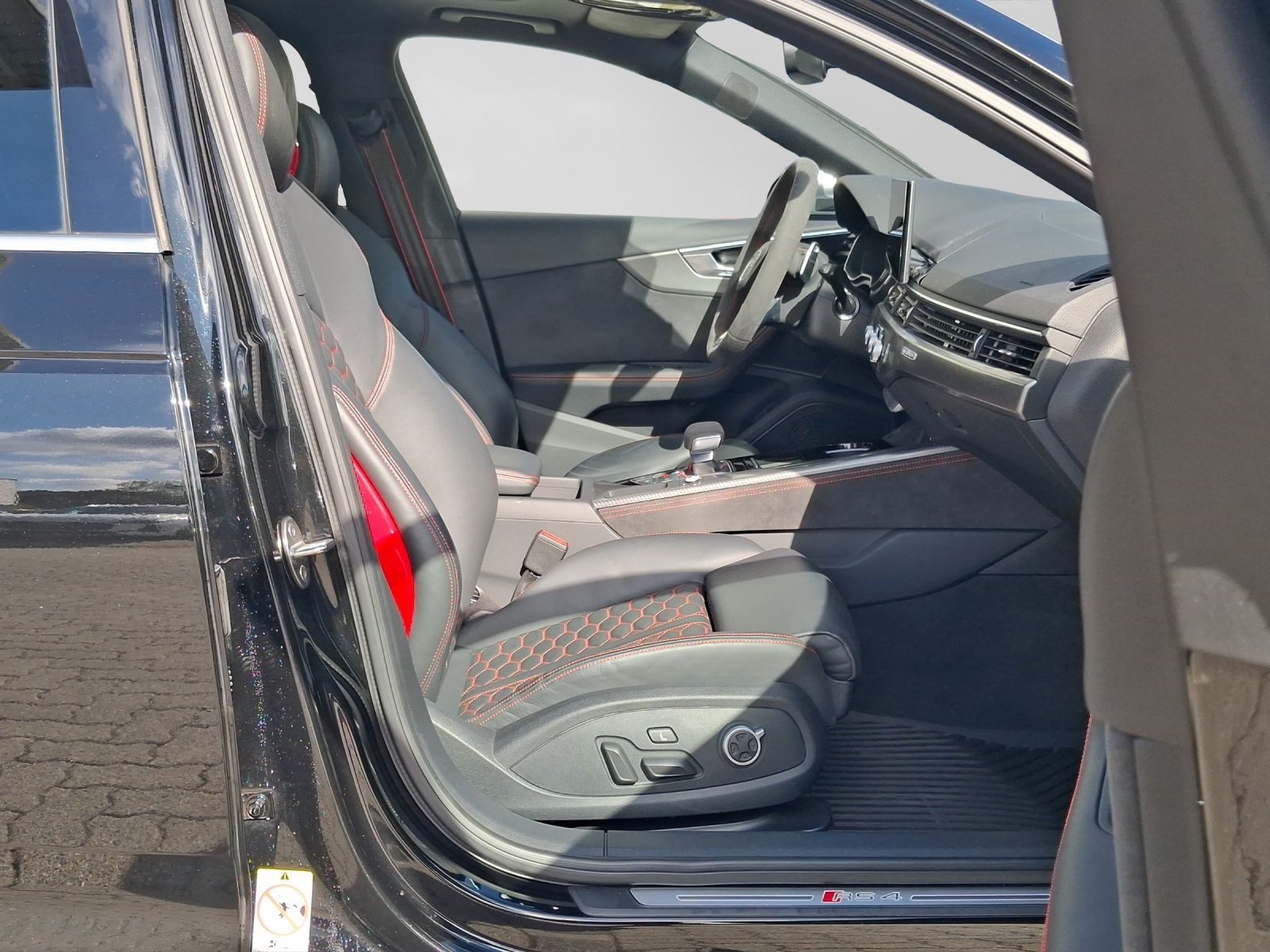 Audi RS 4 Avant – Foto 4