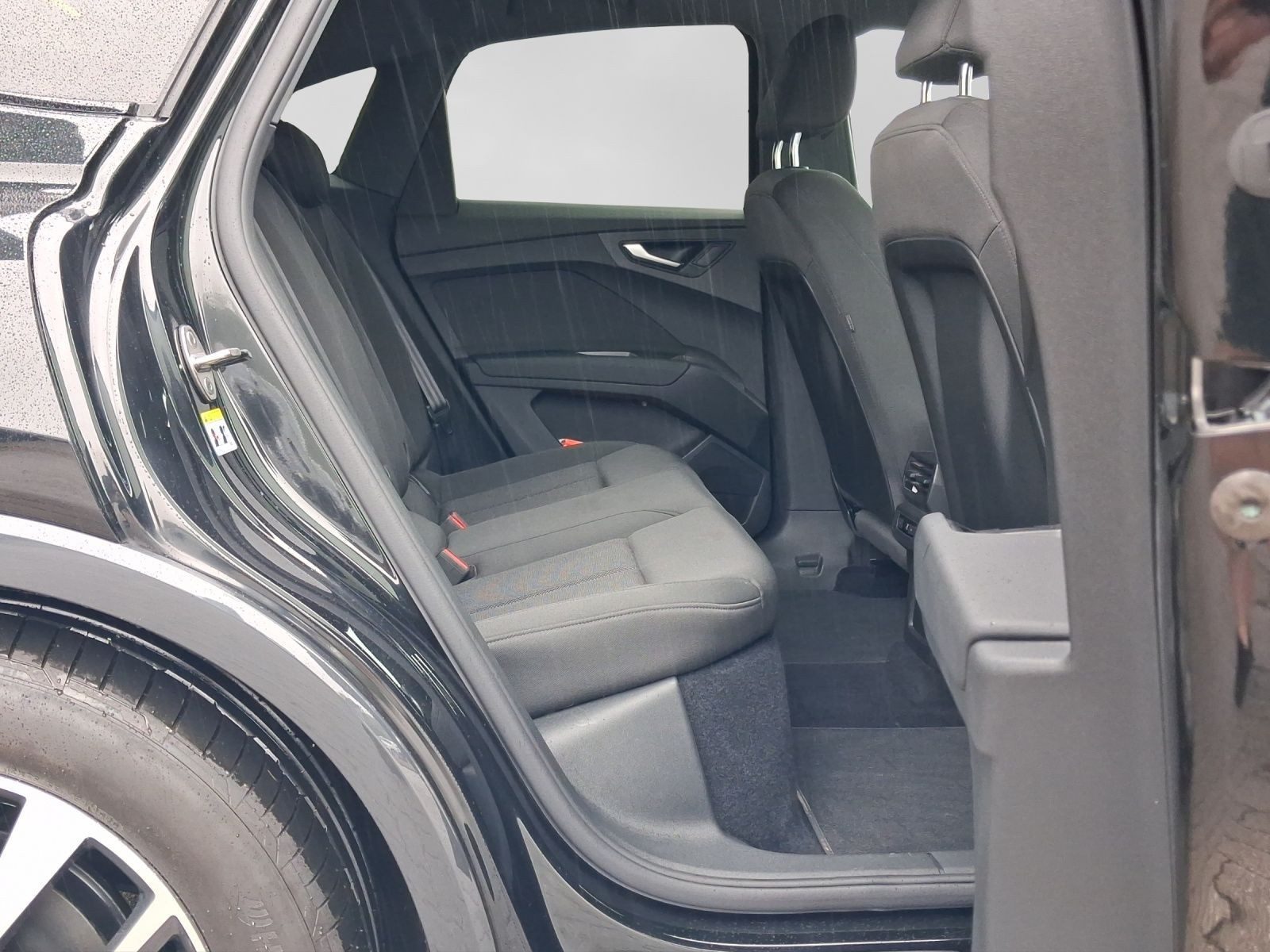 Audi Q4 Sportback e-tron – Bild 6