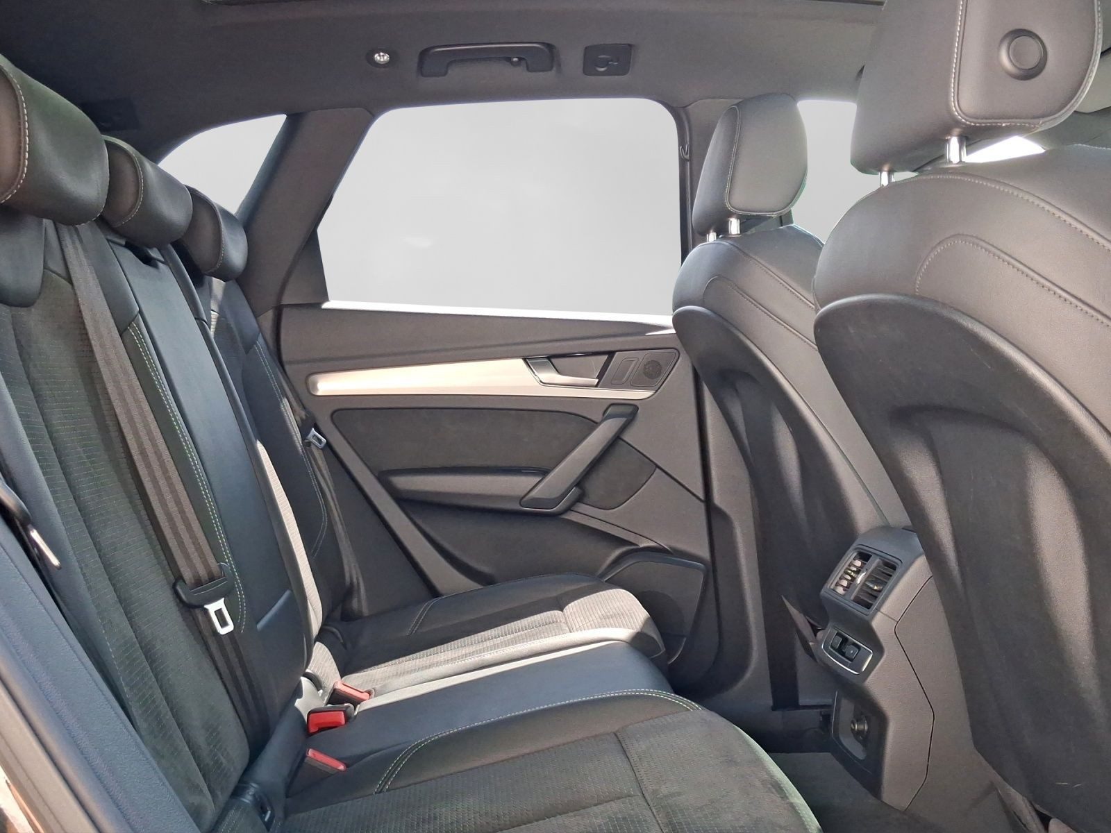 Audi SQ5 – Foto 6