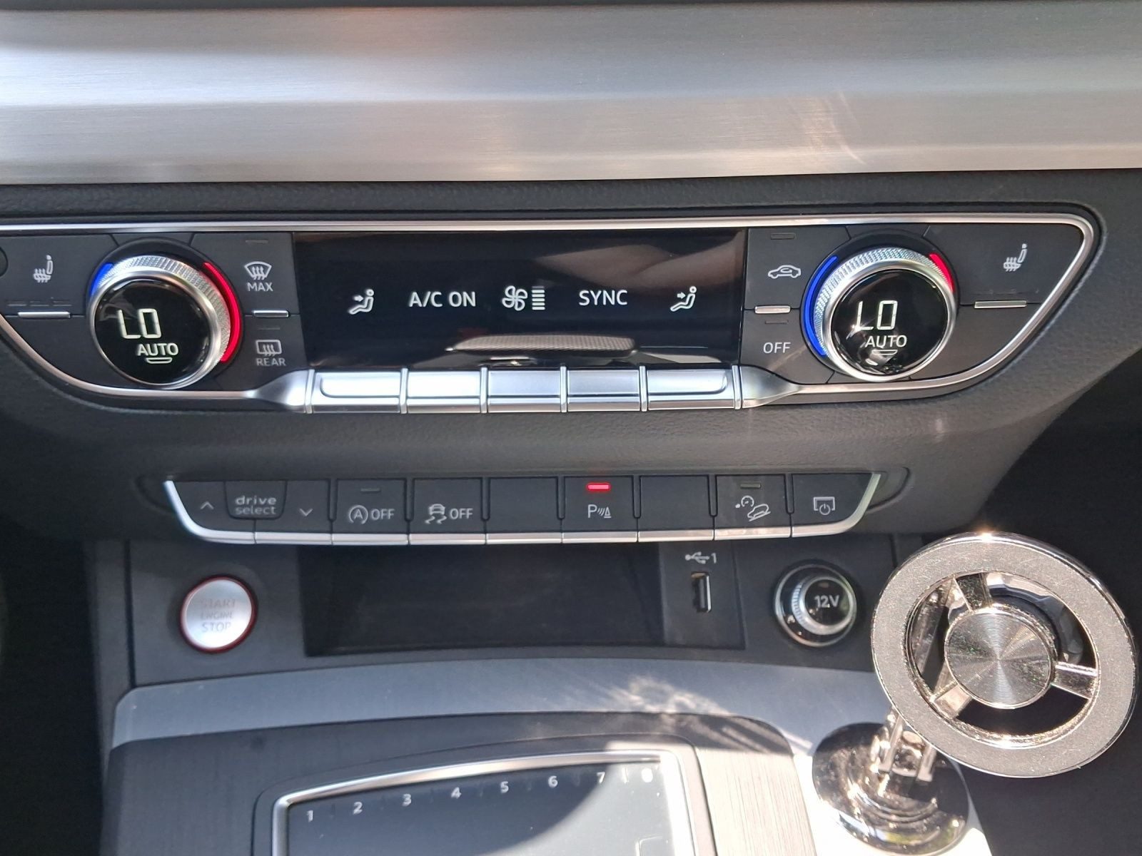 Audi SQ5 – Foto 16