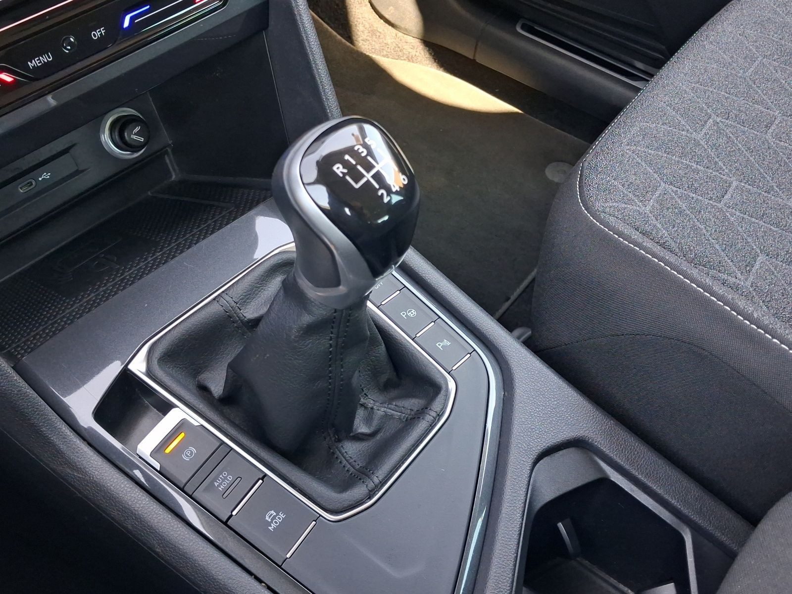 Volkswagen Tiguan – Bild 11