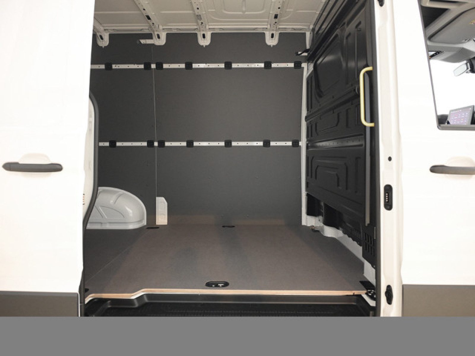 Volkswagen Crafter – Bild 11