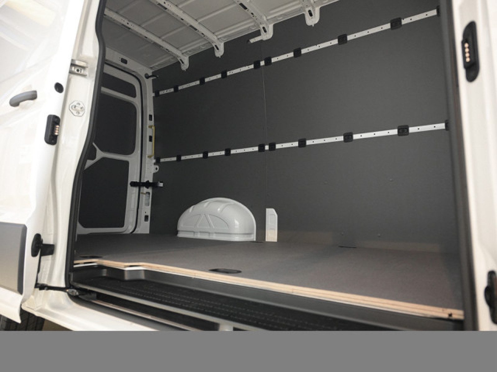 Volkswagen Crafter – Bild 12