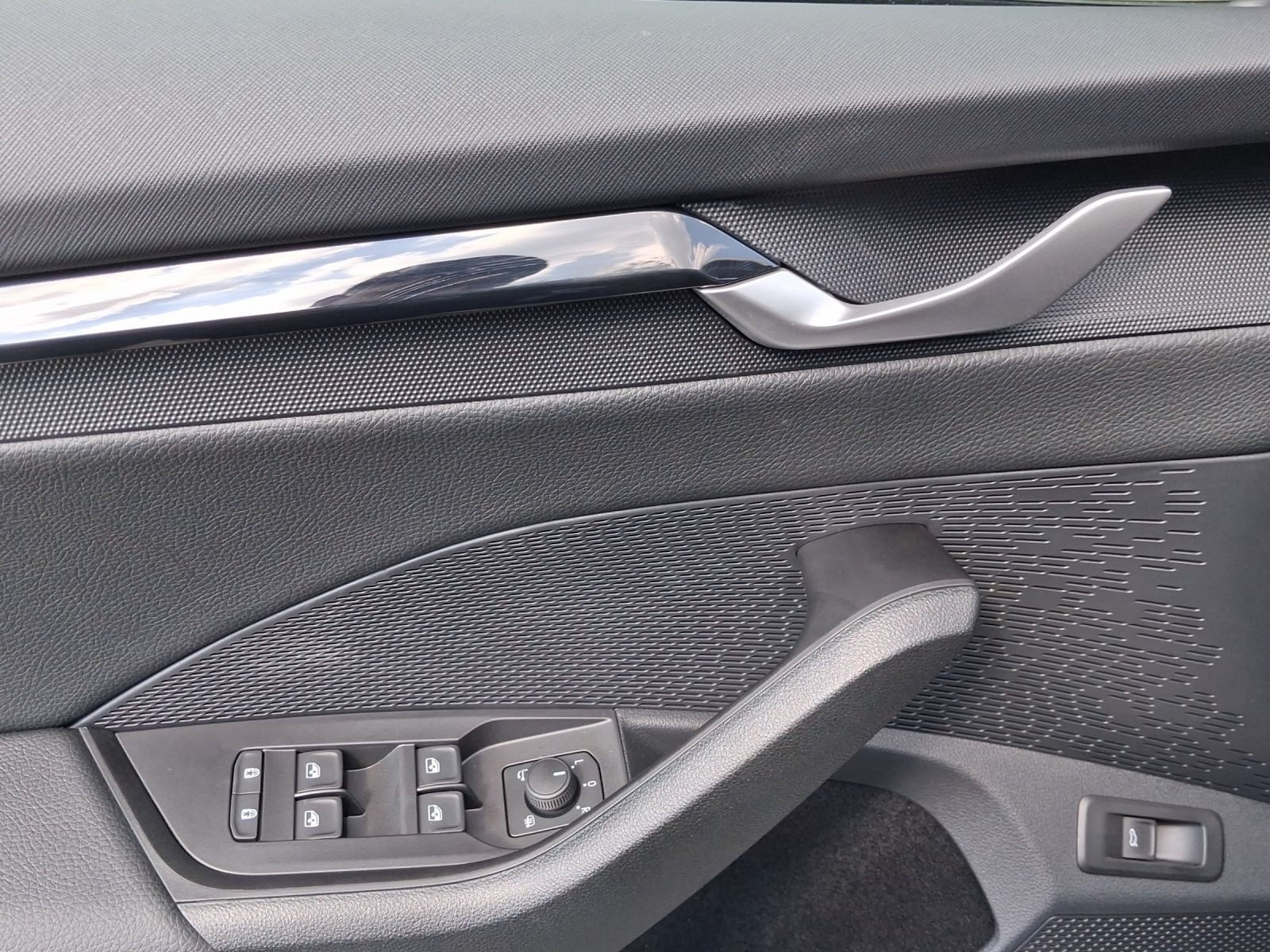 Skoda Octavia – Foto 8