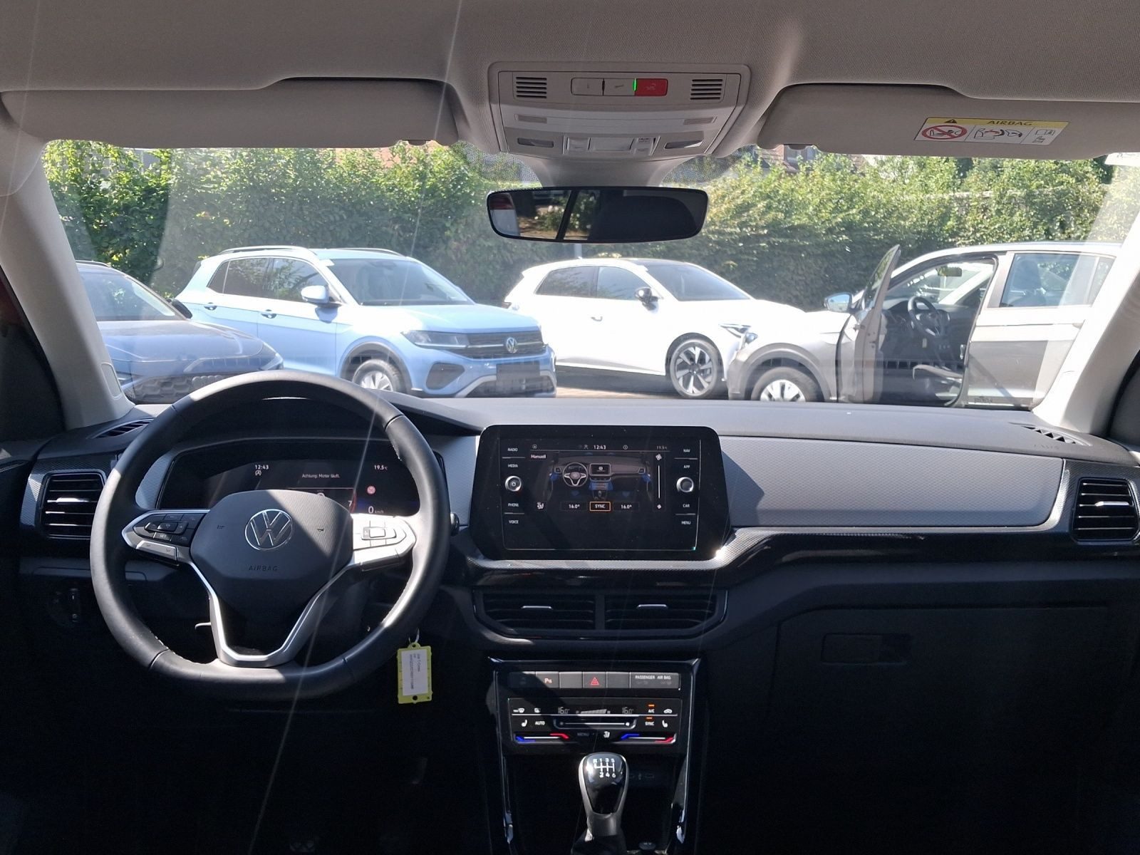 Volkswagen T-Cross – Bild 18