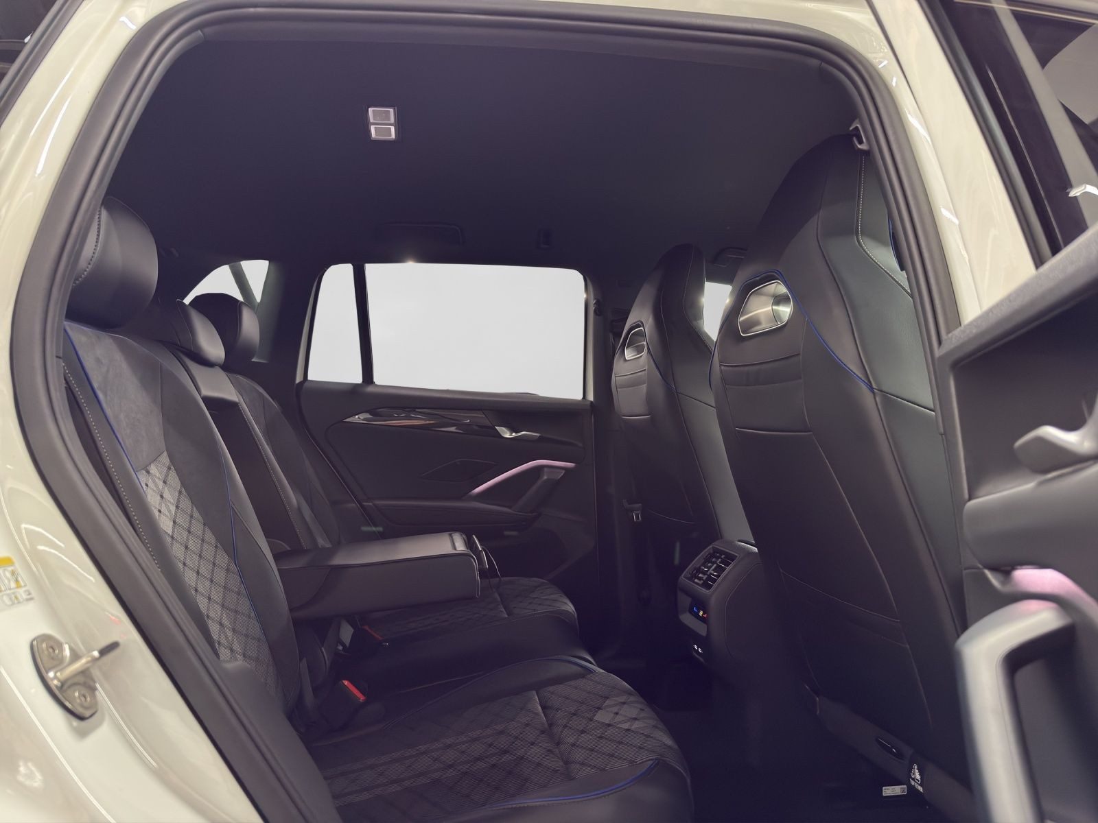 Volkswagen Tiguan – Bild 6