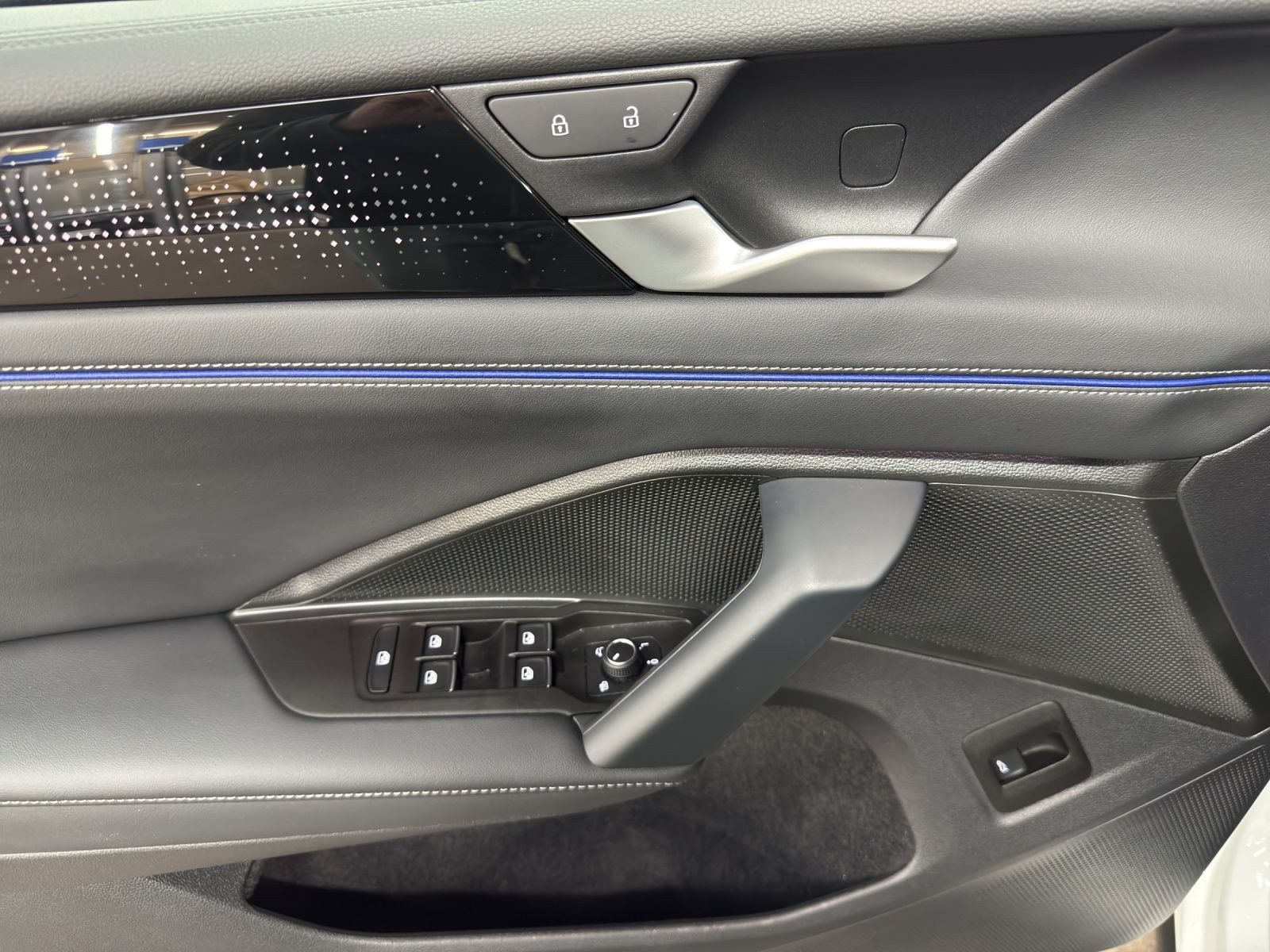 Volkswagen Tiguan – Bild 8