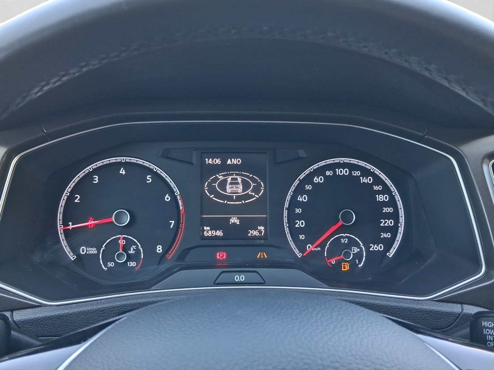 Volkswagen T-Roc – Foto 10