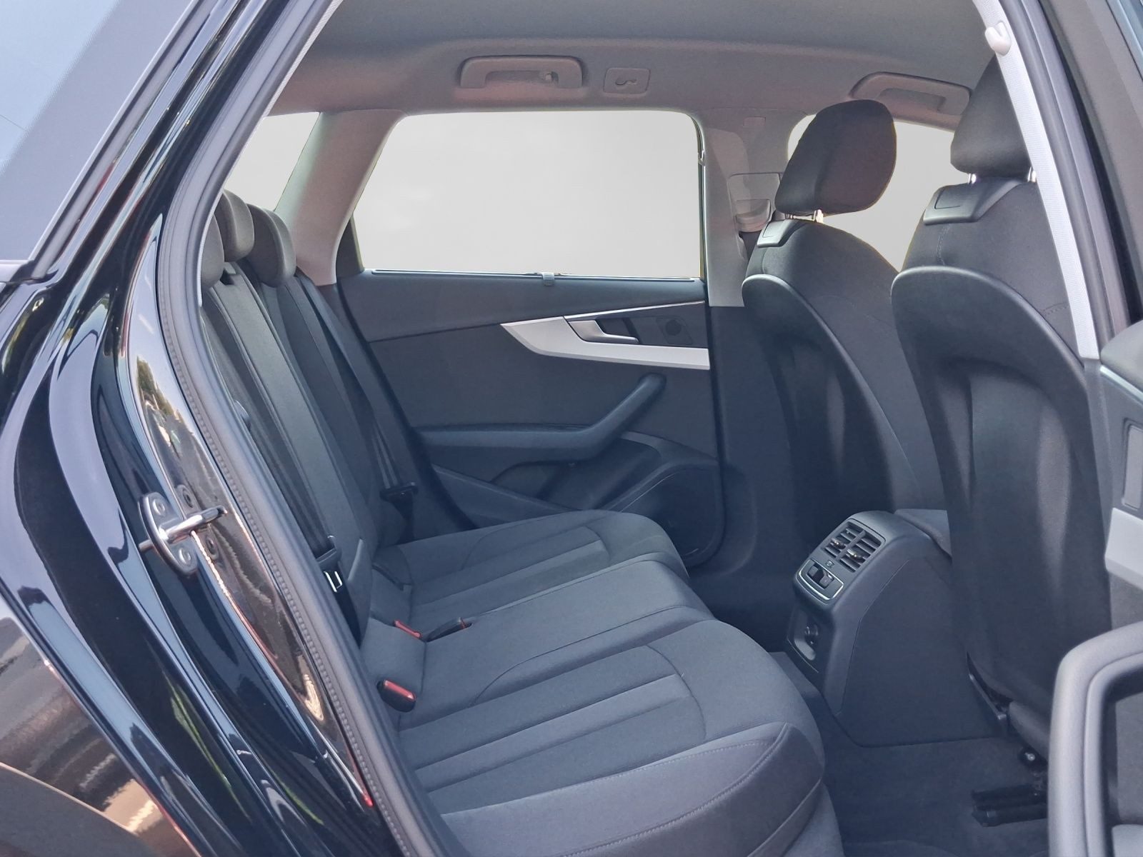 Audi A4 Avant – Bild 6
