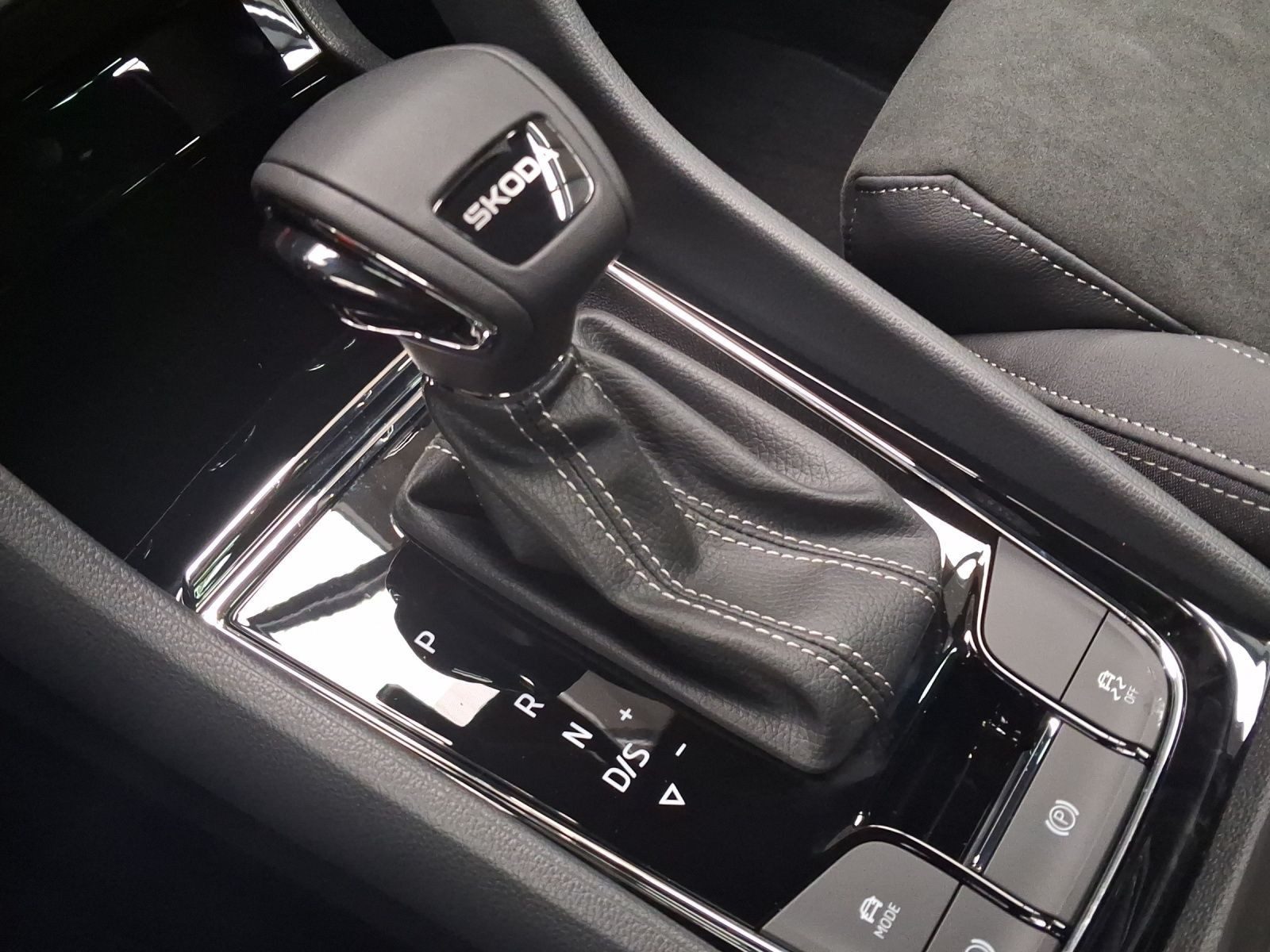 Skoda Karoq – Bild 11