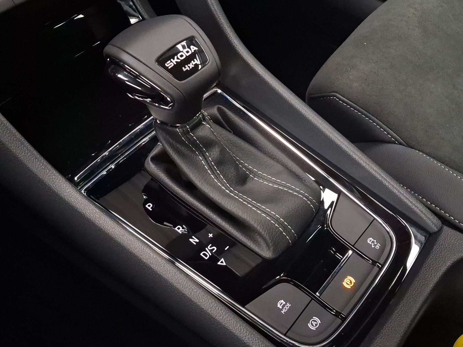 Skoda Karoq – Bild 11