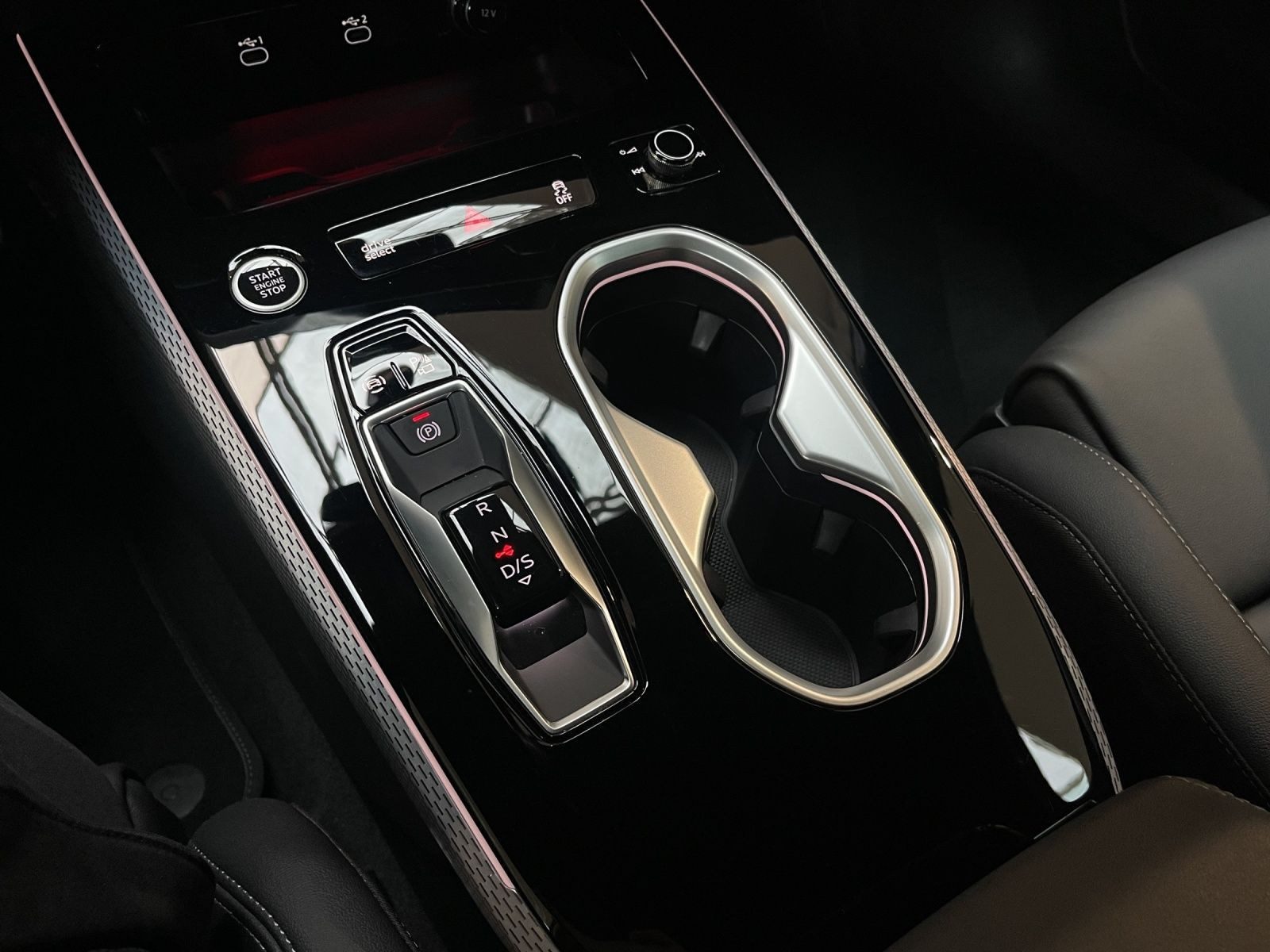 Audi A6 – Bild 11