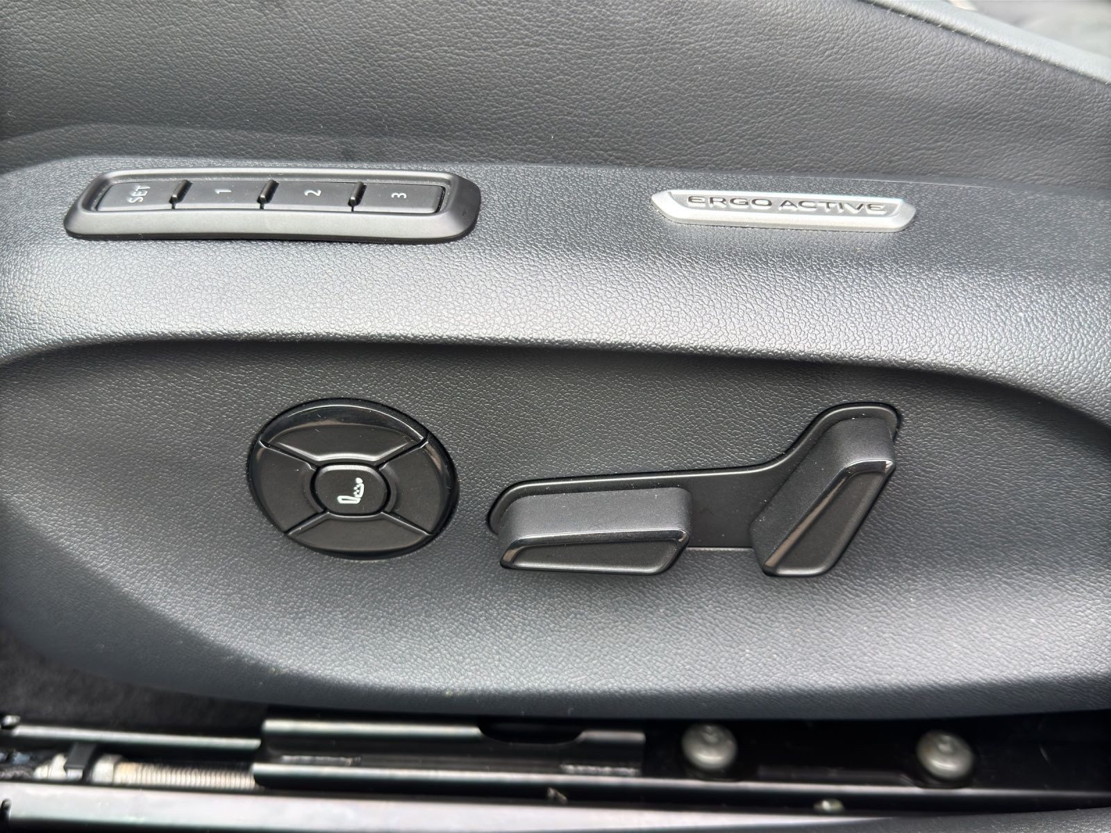 Volkswagen Passat Variant – Foto 18