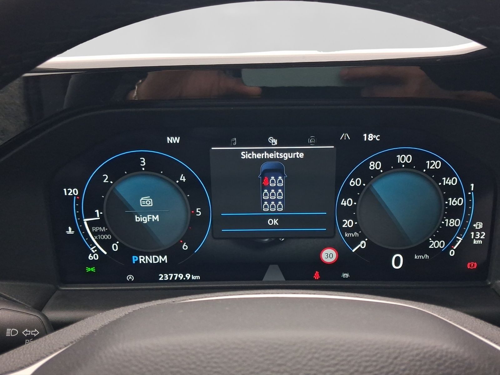 Volkswagen T7 Caravelle – Bild 12