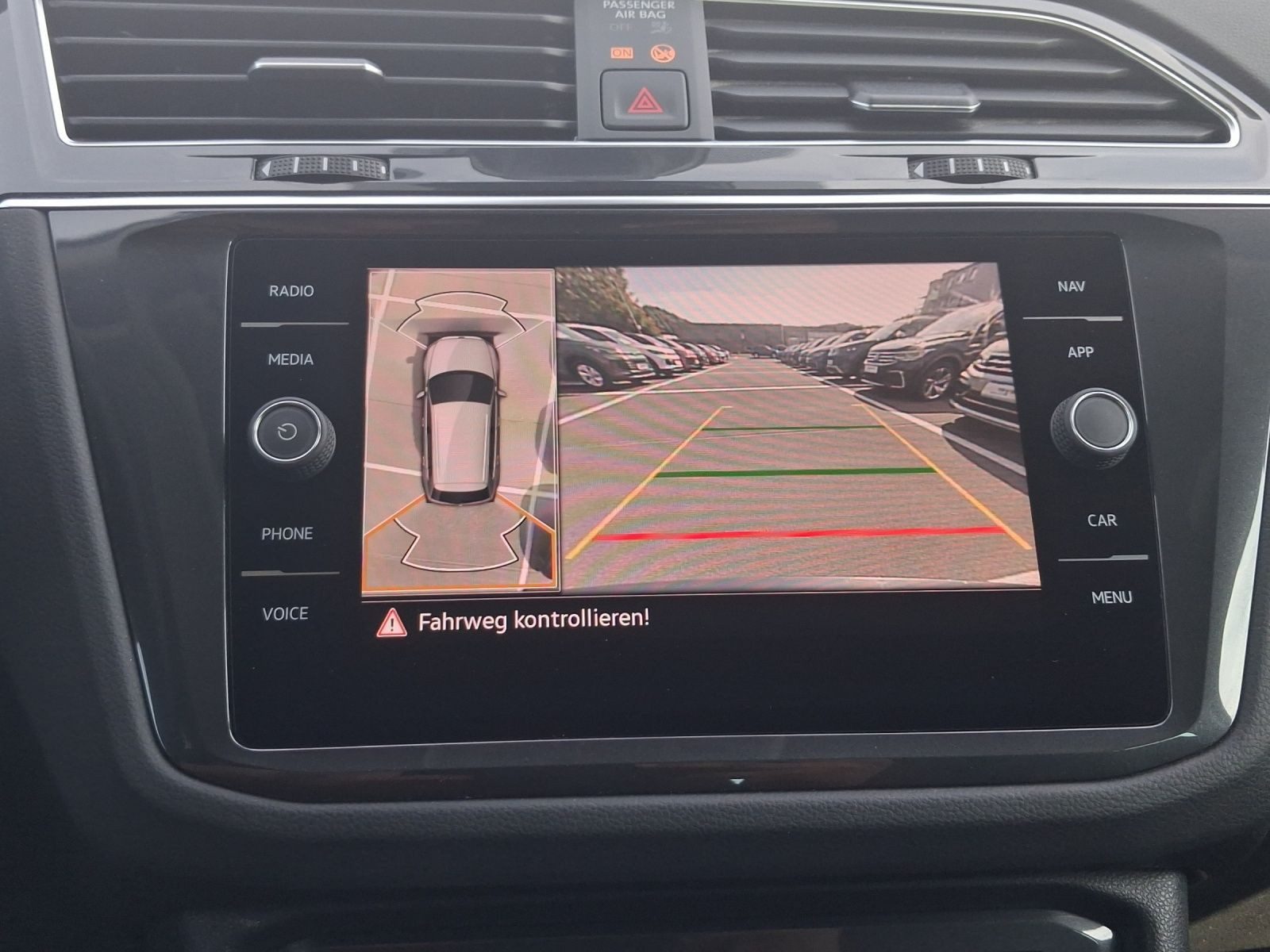 Volkswagen Tiguan – Bild 12